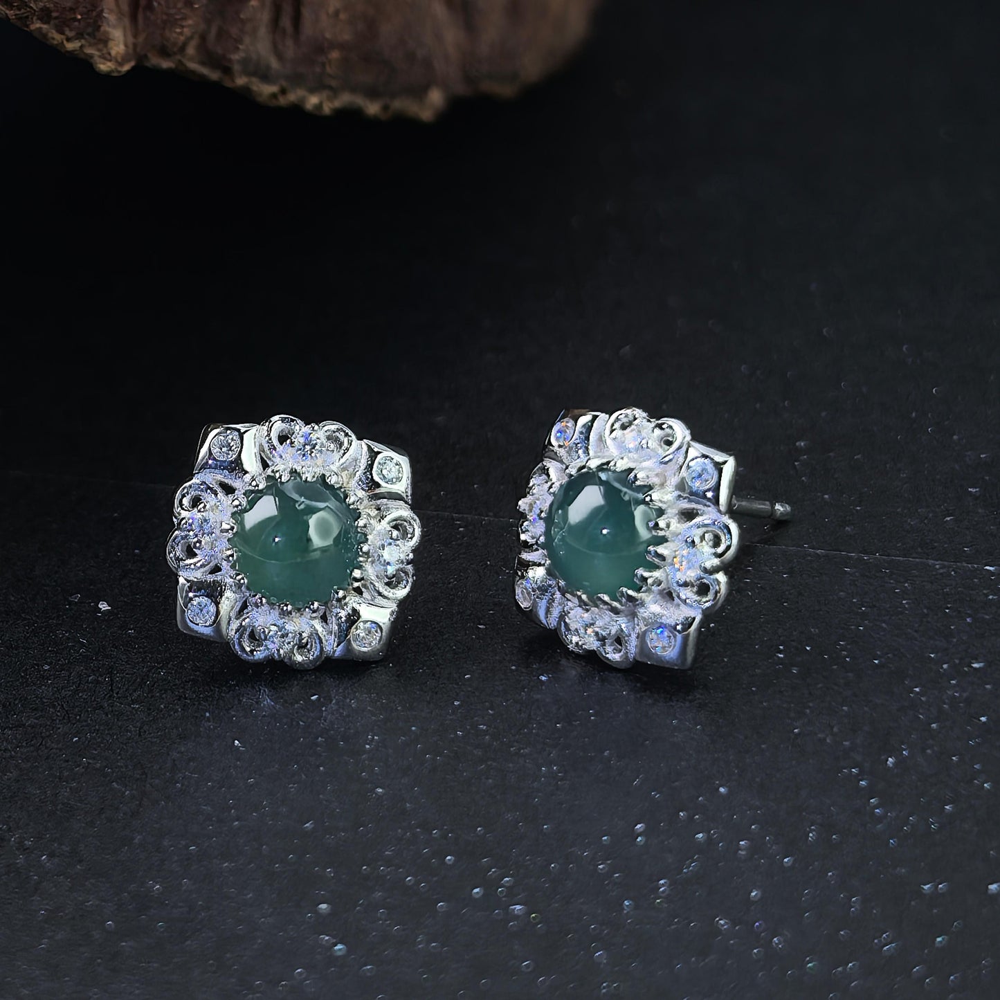 Delicate Rhodium Plated 925 Silver Jewelry Natural Jadeite Flower Stud Earrings
