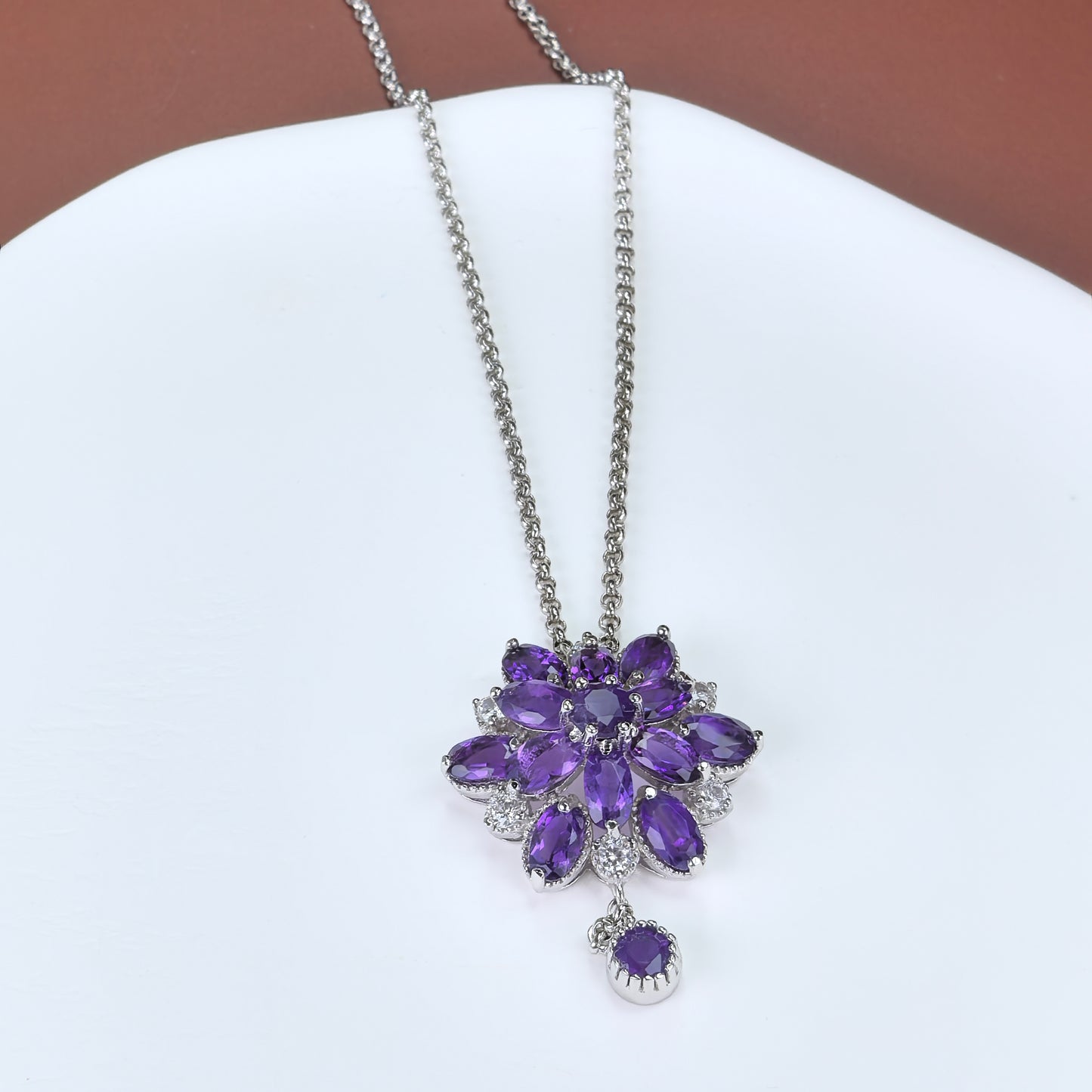 Dazzling Rhodium Plated Silver 925 Jewelry Natural Amethyst Flower Necklace