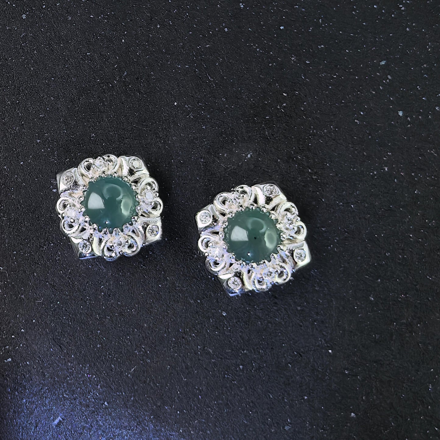 Delicate Rhodium Plated 925 Silver Jewelry Natural Jadeite Flower Stud Earrings