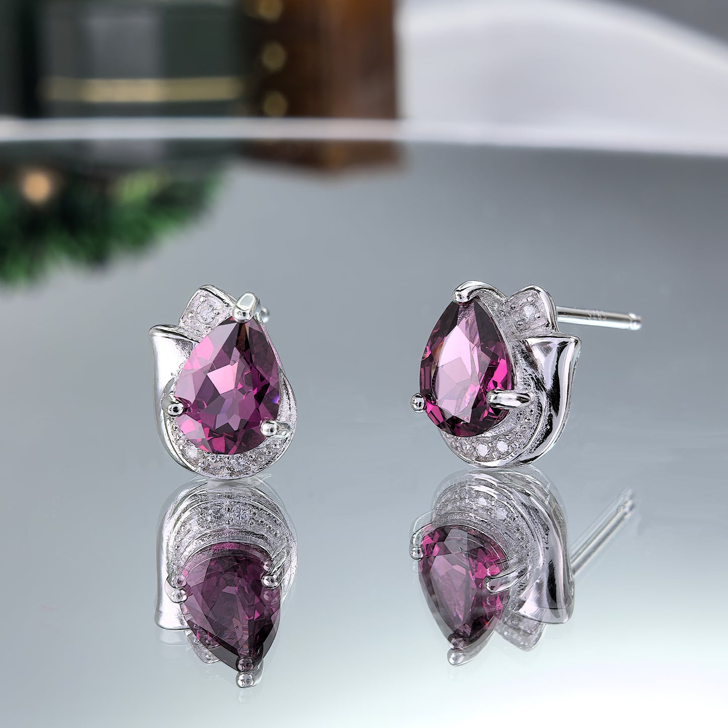 Tiny Rhodium Plated S925 Silver Pear Cut Natural Pyrope Stud Earrings