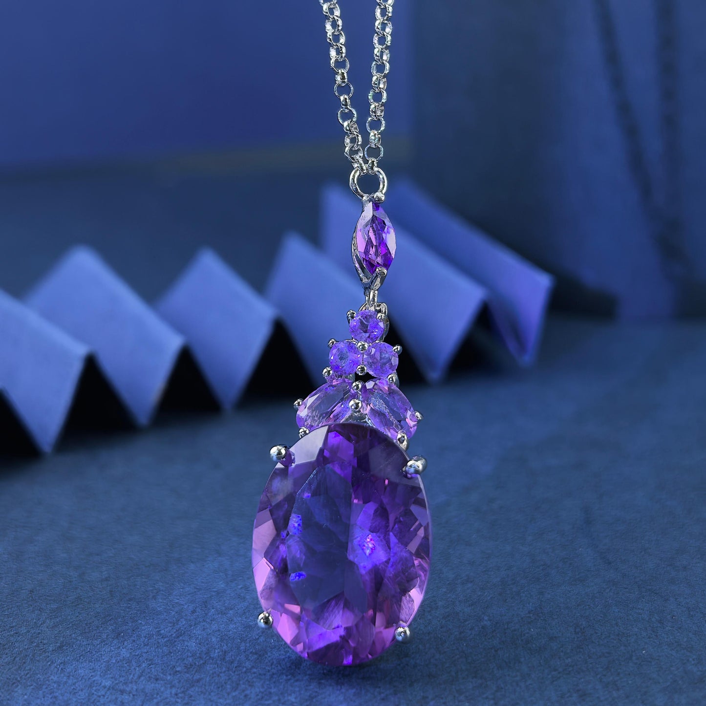 Graceful Rhodium Plated Silver 925 Jewelry Natural Amethyst Necklace