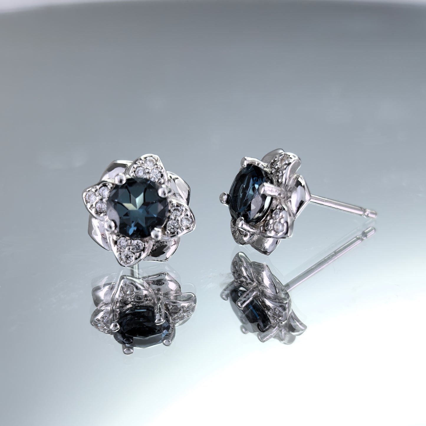 Exquisite Rhodium Plated S925 Silver Natural London Blue Topaz Clover Stud Earrings