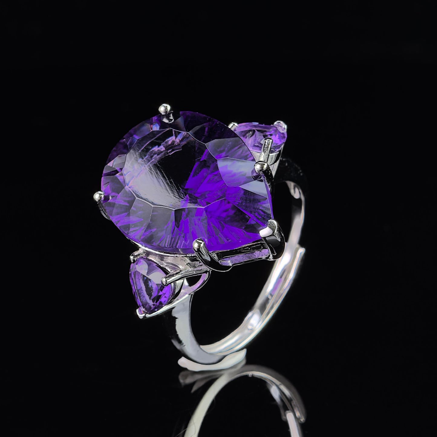 Shimmering Rhodium Plated Silver 925 Jewelry Natural Amethyst Ring