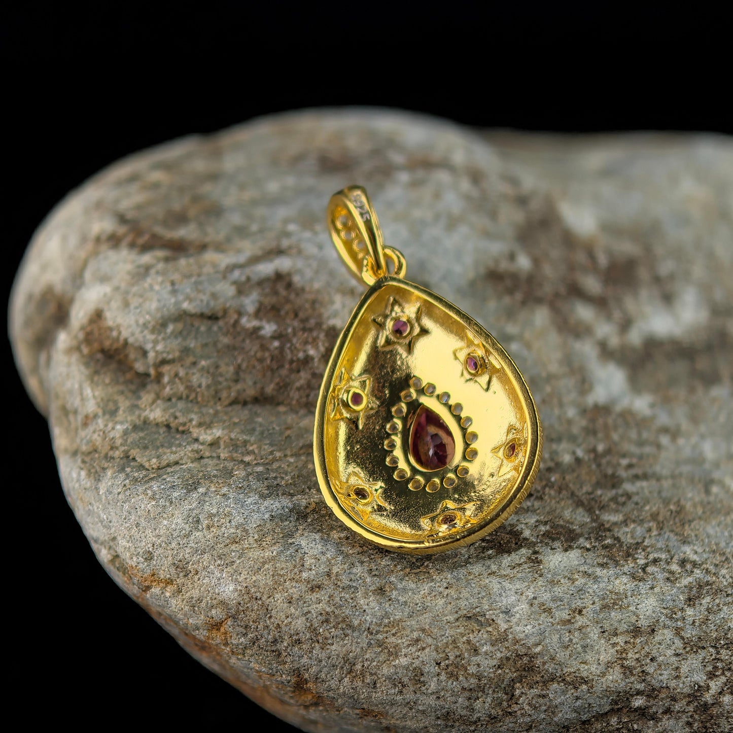 Noble 18K Gold Plated 925 Silver Jewelry Natural Ruby Pendant