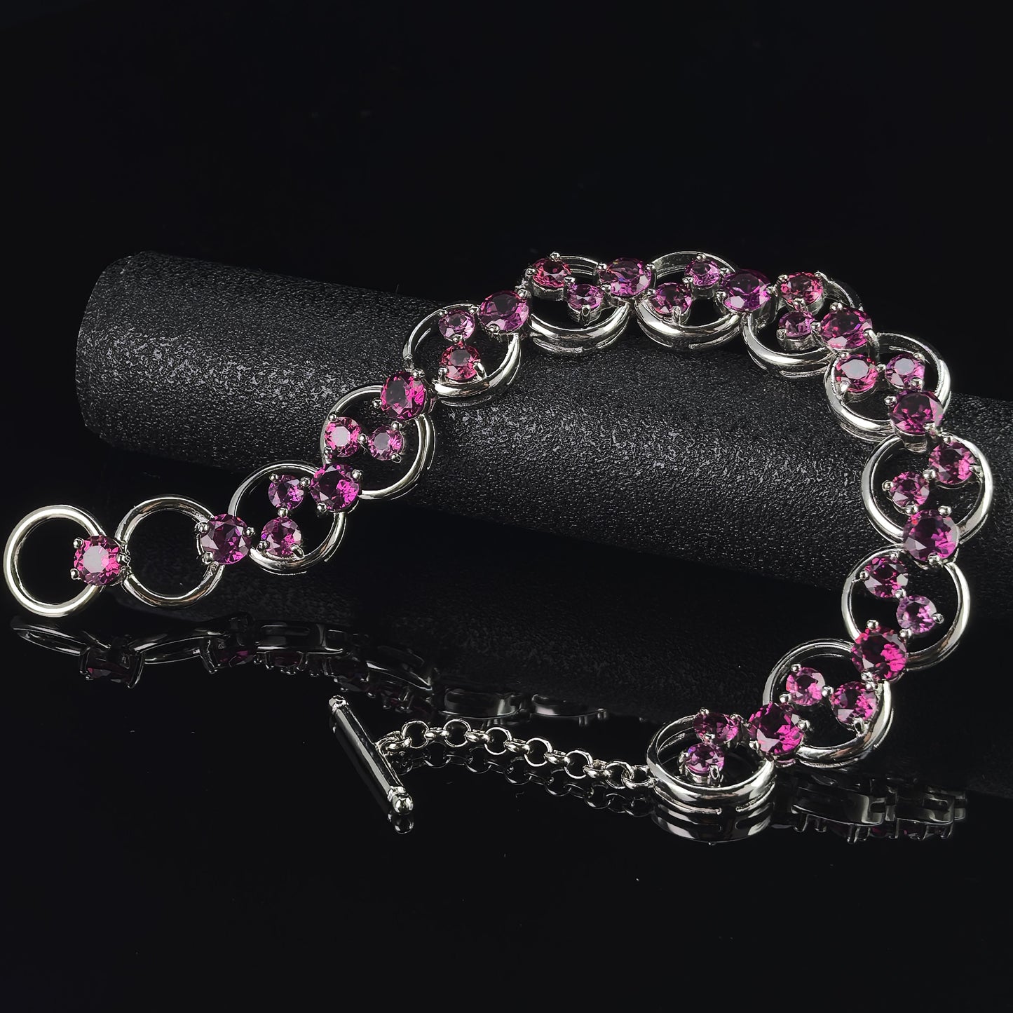 Delicate Rhodium Plated Silver 925 Jewelry Natural Pyrope Bracelet