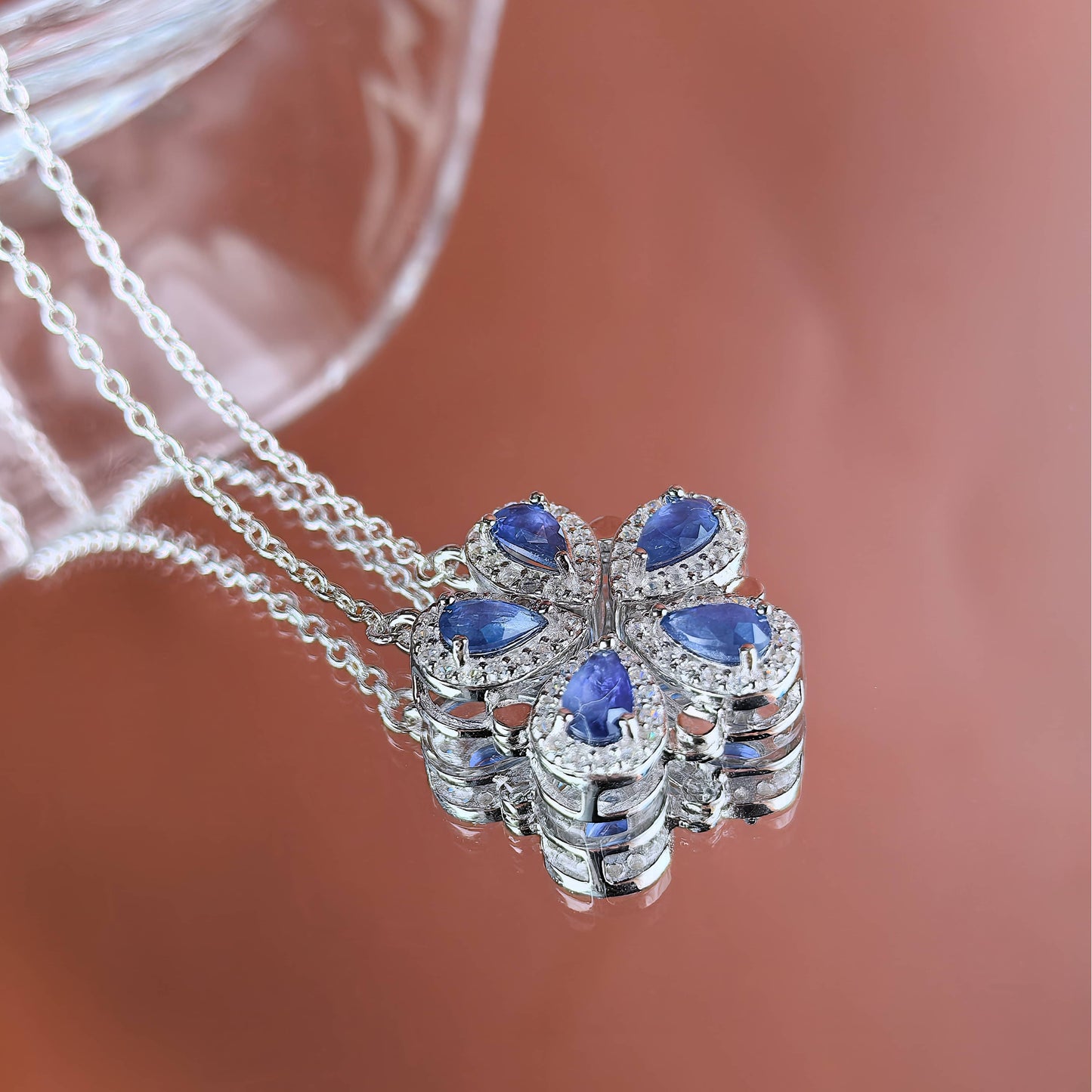 Delicate Rhodium Plated 925 Silver Jewelry Natural Sapphire Five Leaf Clover Necklace