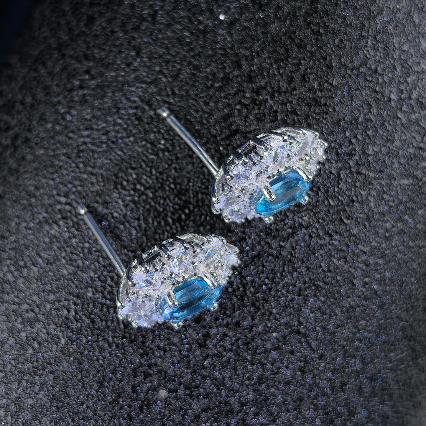 Sparkling Rhodium Plated 925 Silver Jewelry Natural London Blue Topaz Stud Earrings