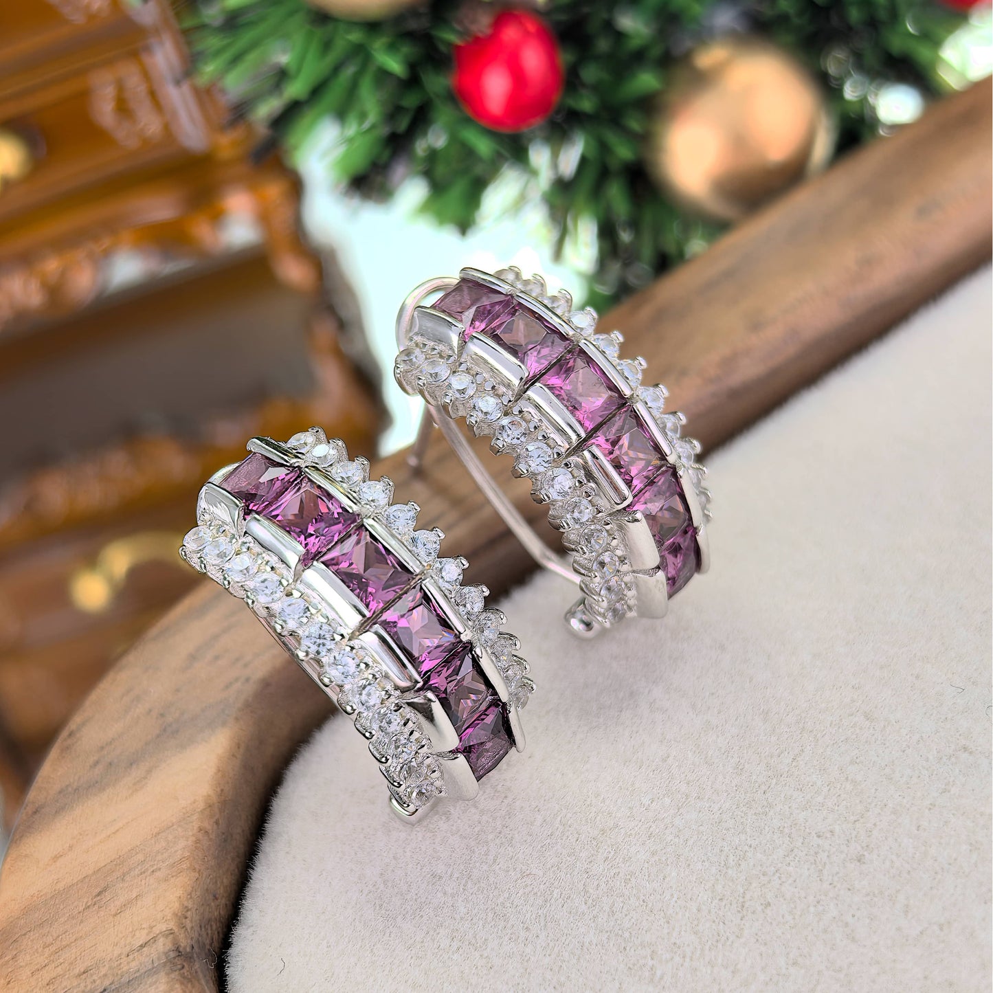 Elegant Rhodium Plated 925 Silver Jewelry Natural Pyrope Hoop Earrings