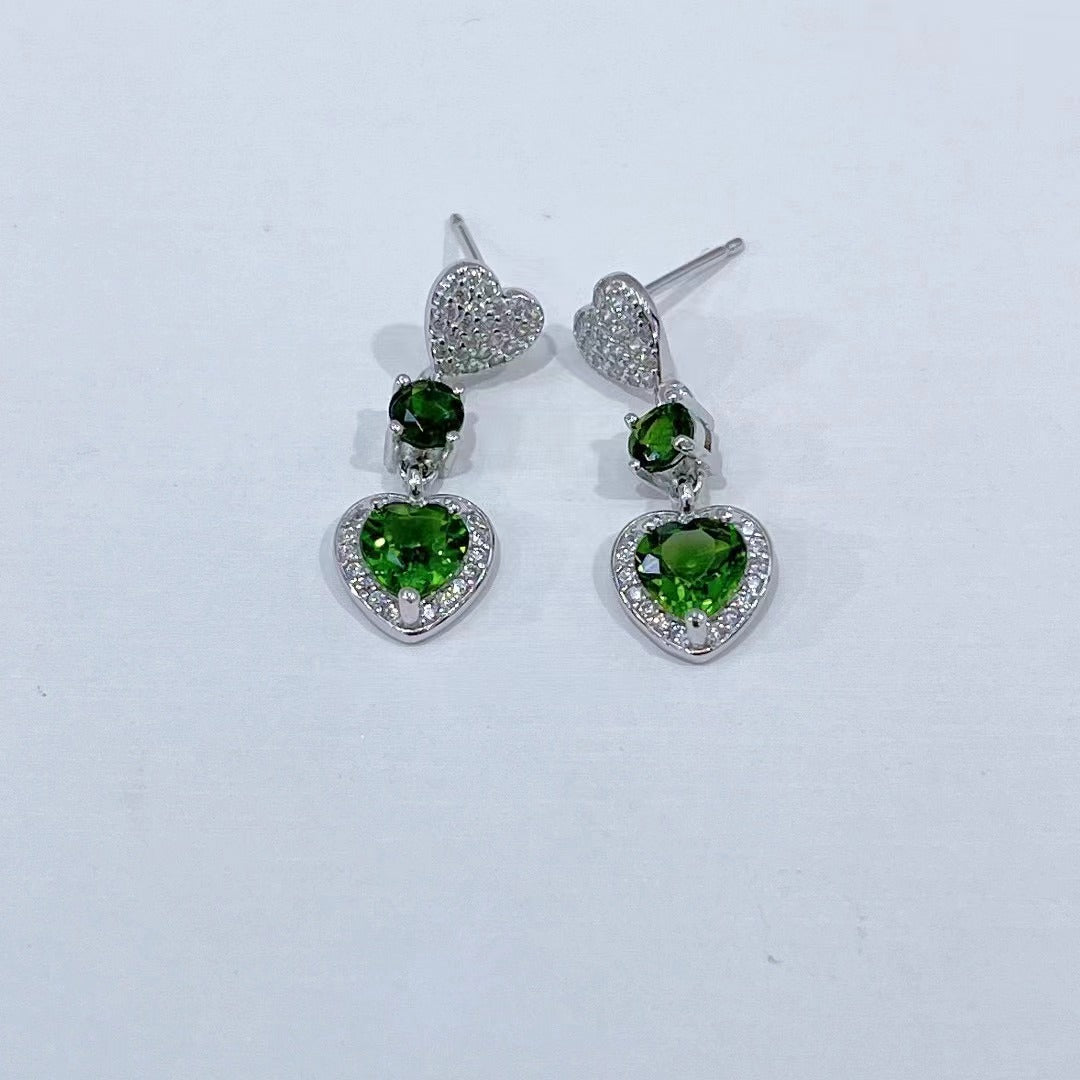 Wholesale Rhodium Plated 925 Sterling Silver Natural Olivine Green Gemstone Heart Stud Earrings