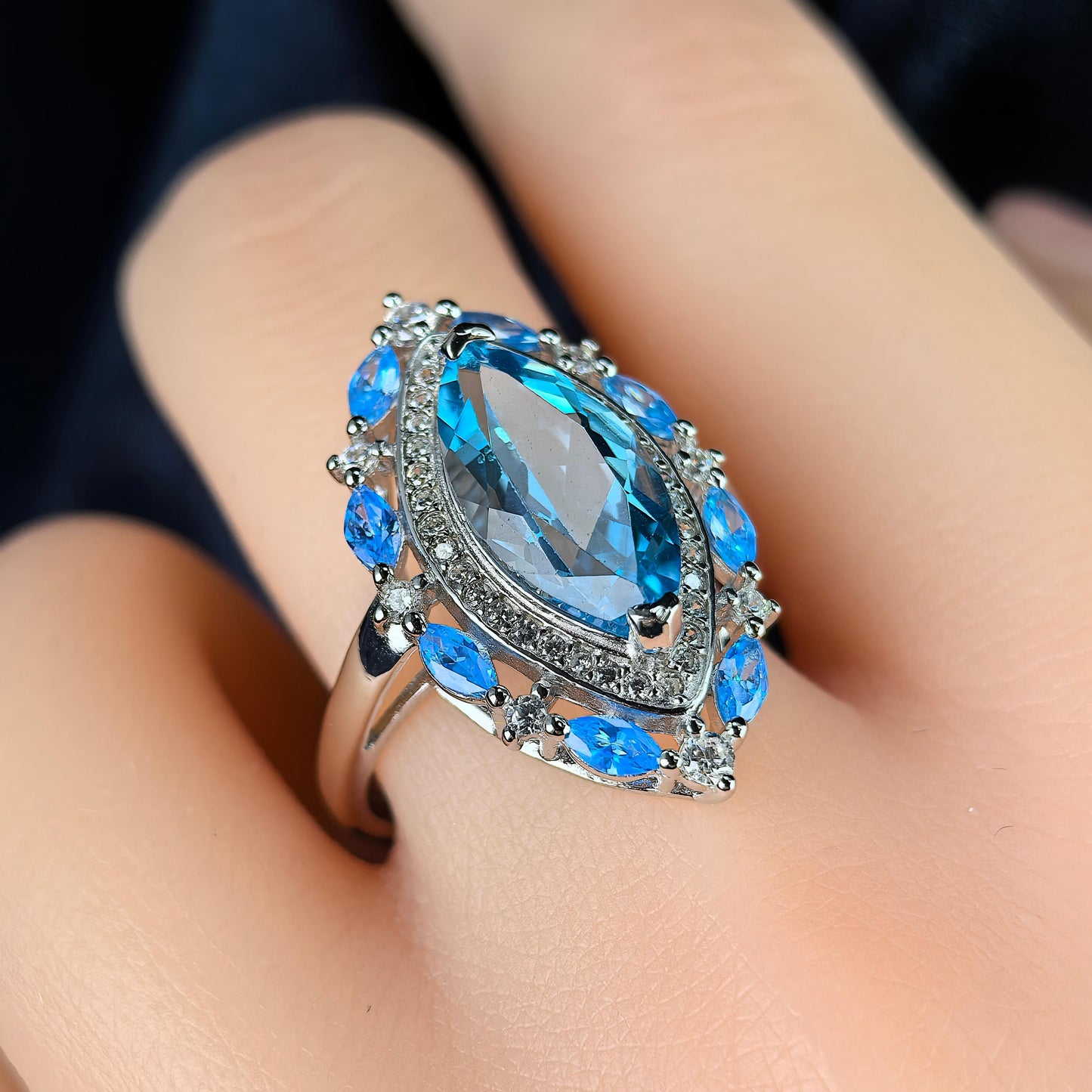 Natural Swiss Blue Topaz Jewelry Set Ring and Pendant