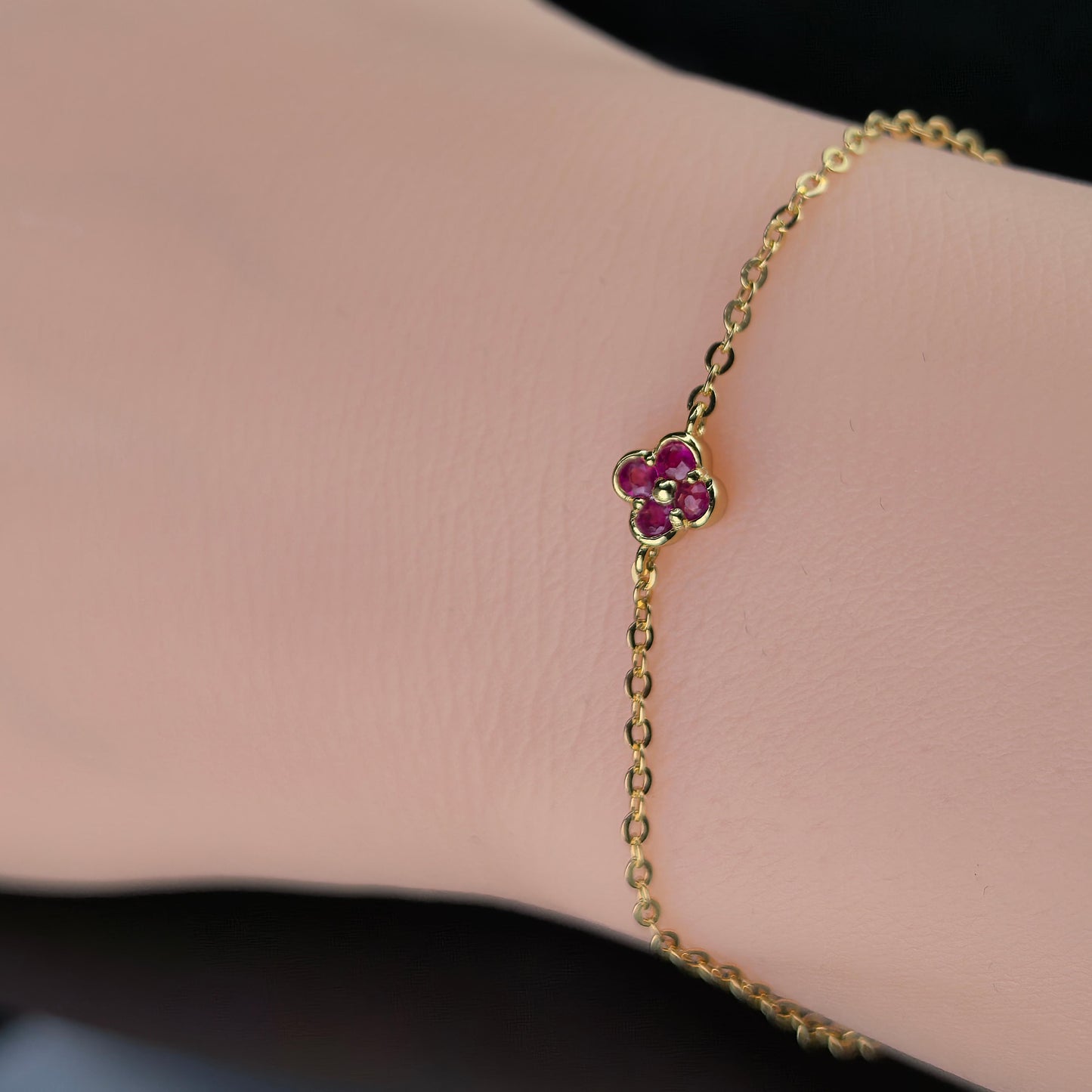 Delicate 18K Gold Plated Silver 925 Jewelry Natural Ruby Four Leaf Clover Bracelet
