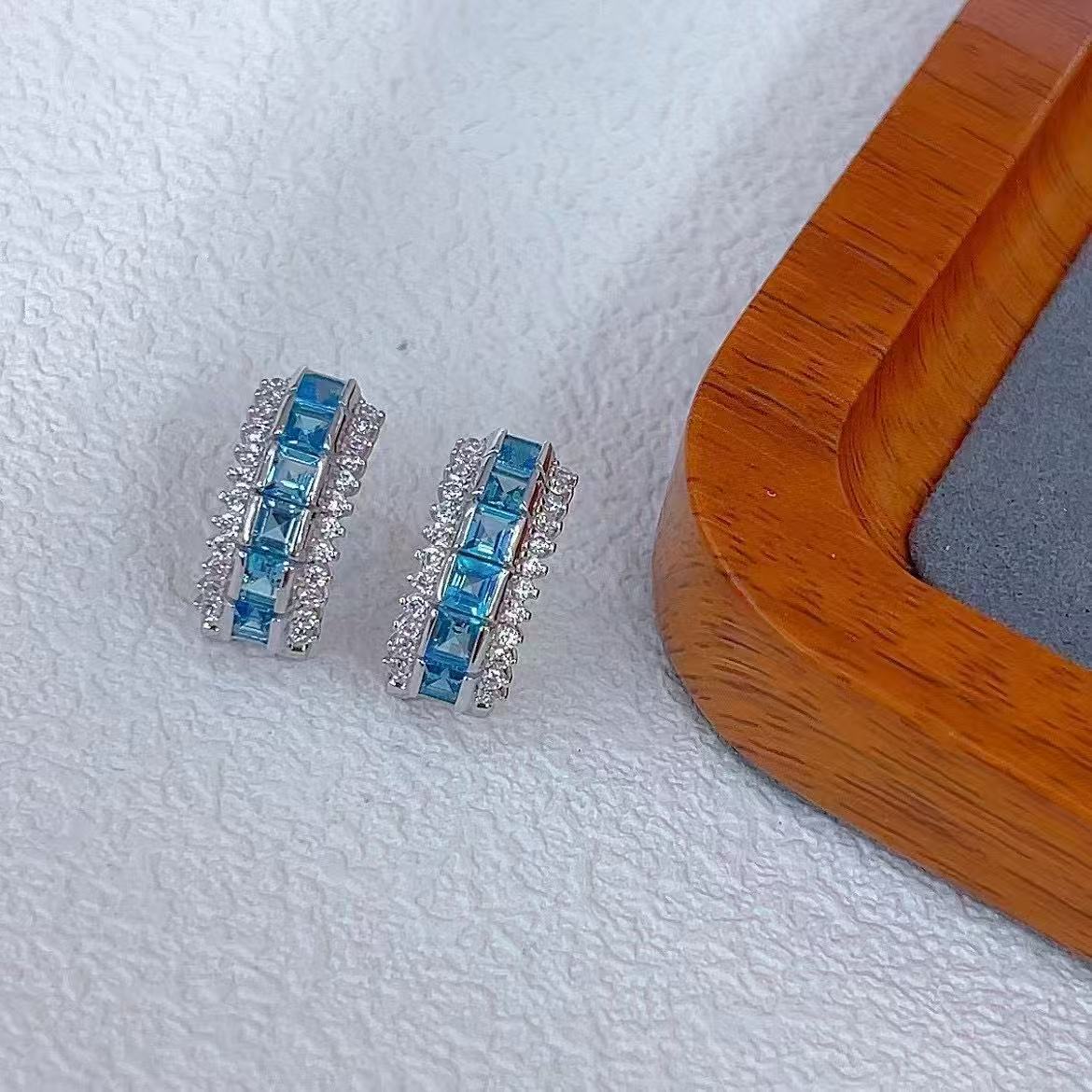 Graceful Rhodium Plated Silver 925 Natural for Swiss Blue Topaz Hoop Earrings