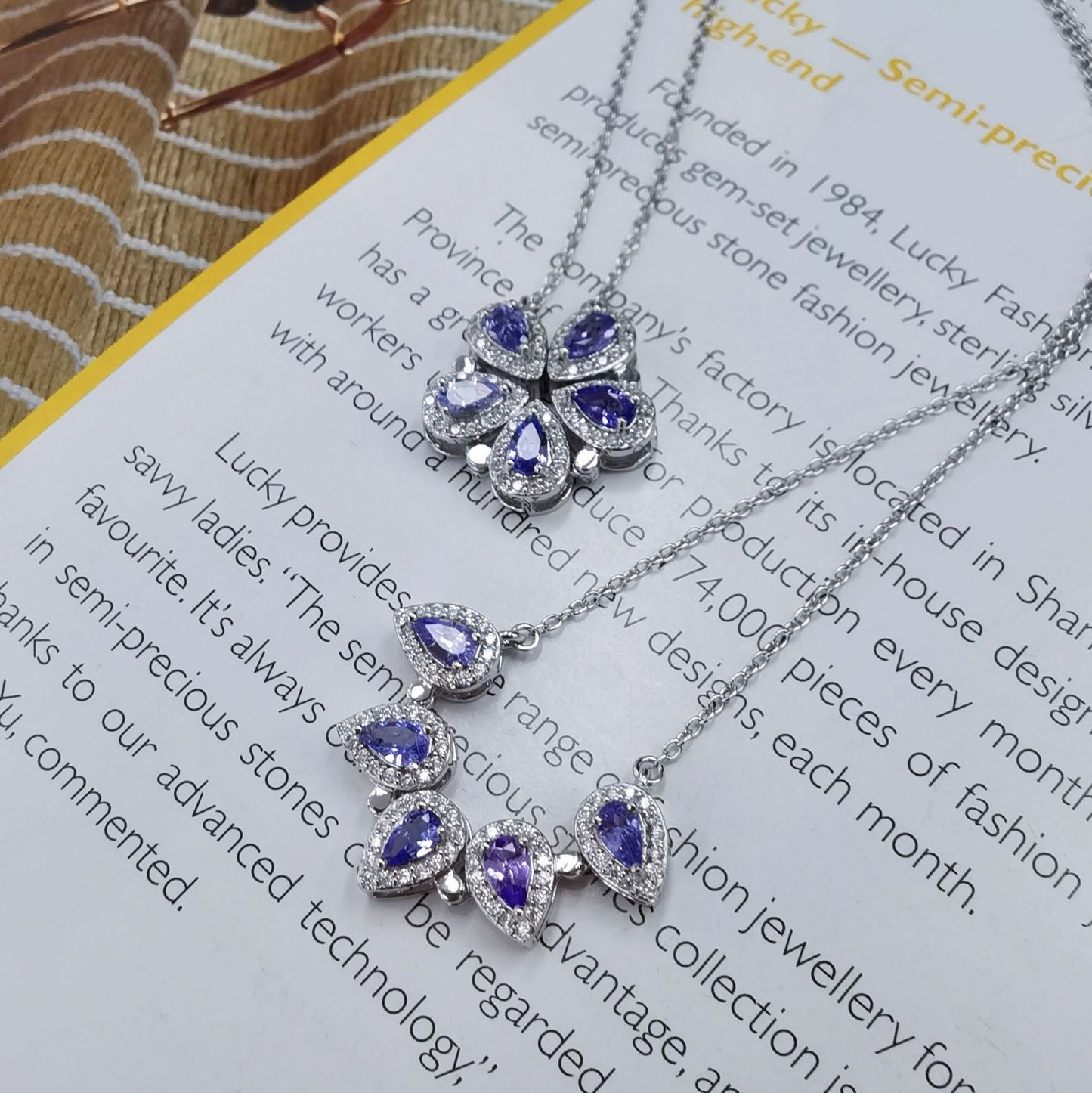 Gorgeous Rhodium Plated Silver 925 Natural Tanzanite Five Leaf Clover Necklace
