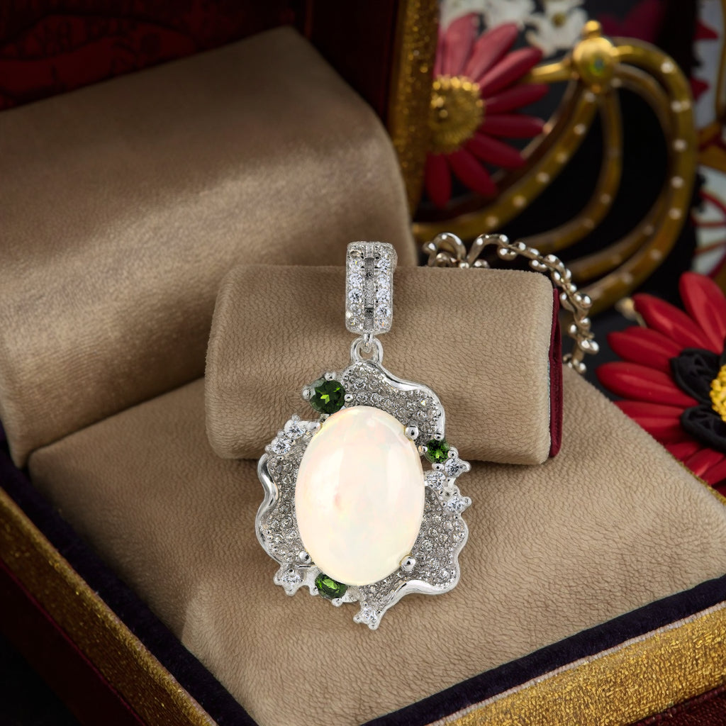 Regal Rhodium Plated Argento 925 Natural Opal Gemstone Pendant