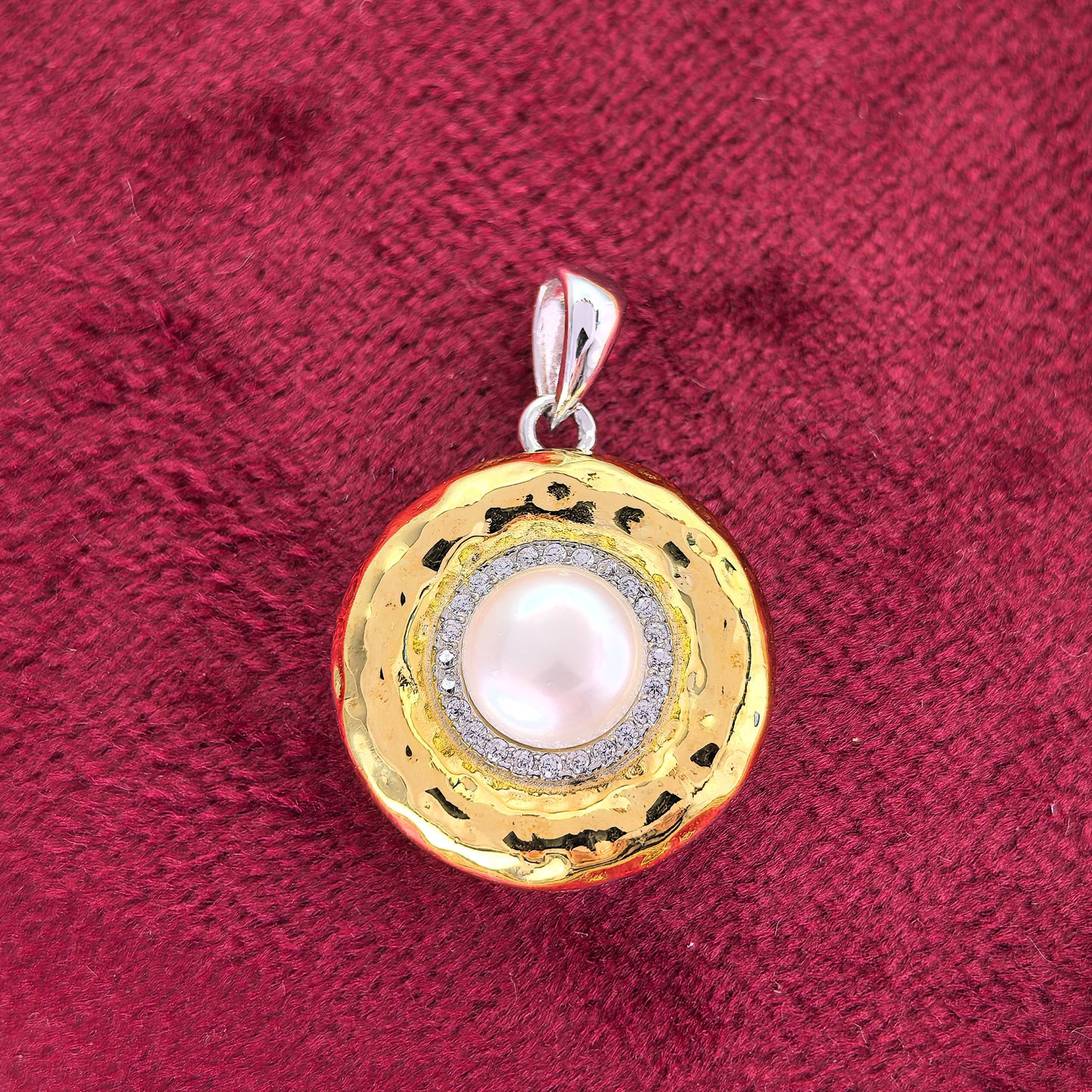 Sparkling Rhodium and Gold Plated 925 Sterling Silver Freshwater Pearl Jewelry Set