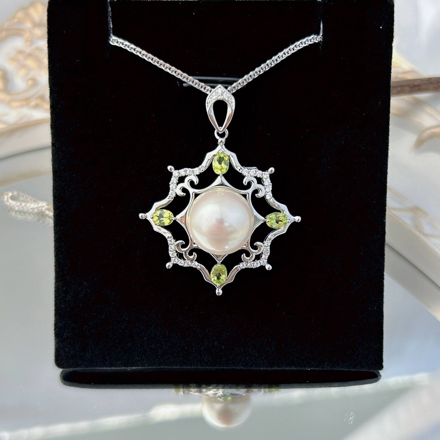 Graceful Rhodium Plated Silver 925 Jewelry Freshwater Pearl Pendant