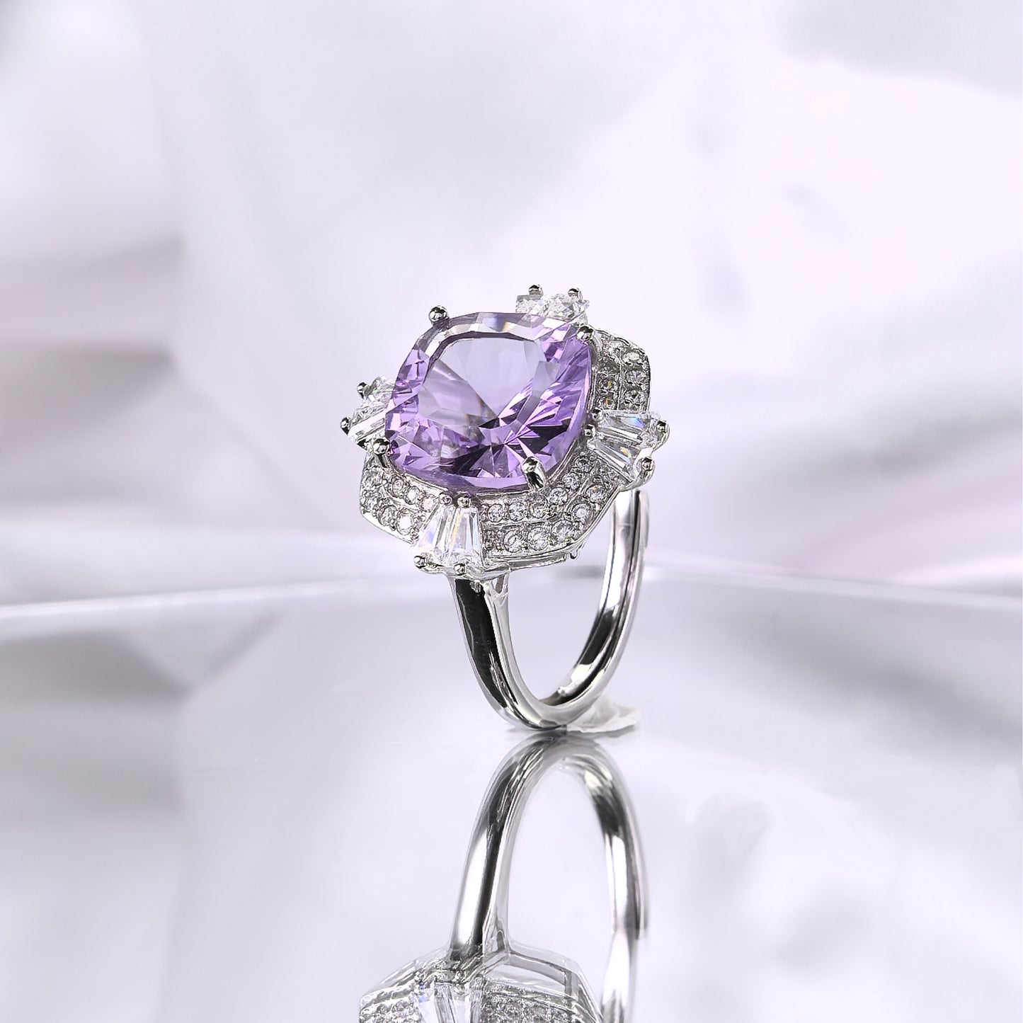 Shimmering Rhodium Plated Silver 925 Gemstone Ring Natural Amethyst