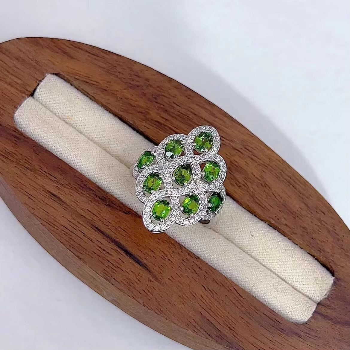 Sparkling Rhodium Plated Silver 925 Jewelry Natural Diopside Ring