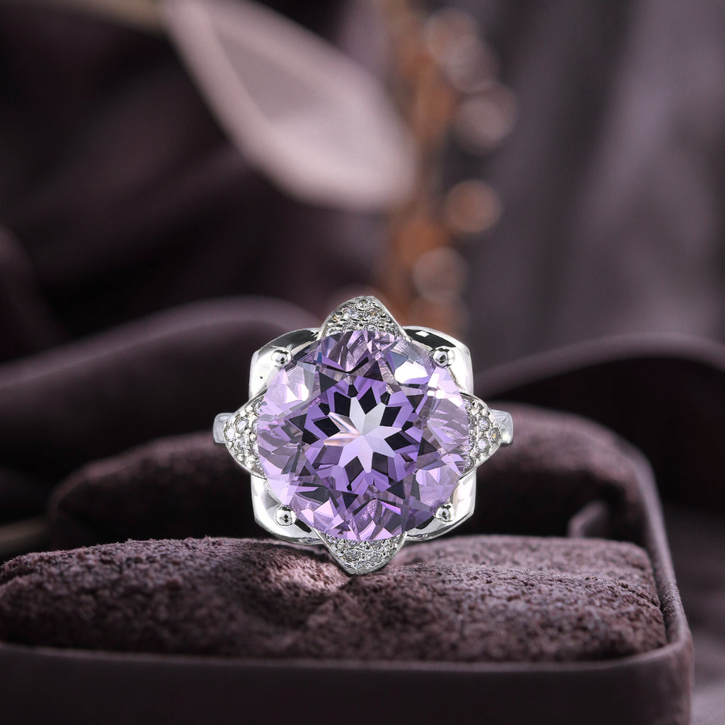 Gorgeous Rhodium Plated Silver 925 Natural Amethyst Flower Ring