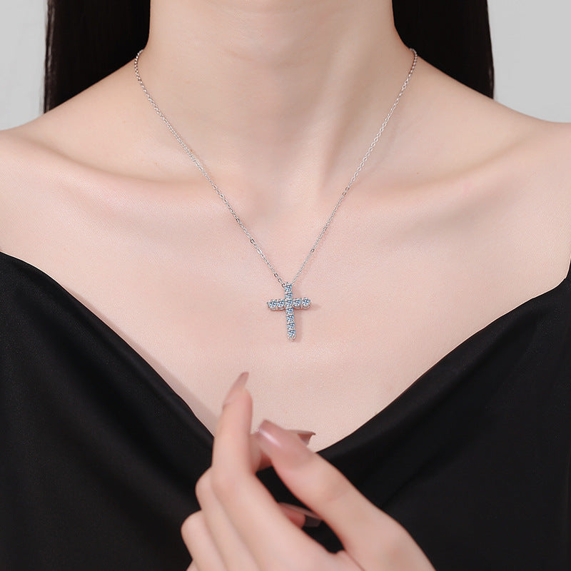 Silver 925 Cross Pendant Necklace Round Brilliant Cut VVS D with GRA