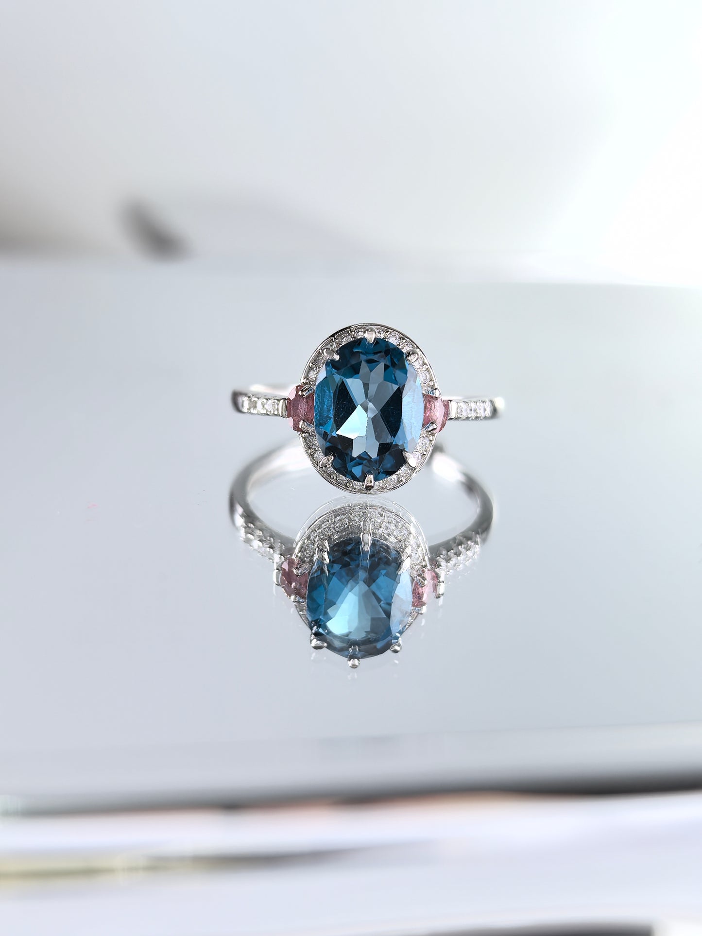 Wholesale Rhodium Plated 925 Sterling Silver Natural London Blue Topaz Blue Gemstone Oval Cut Ring