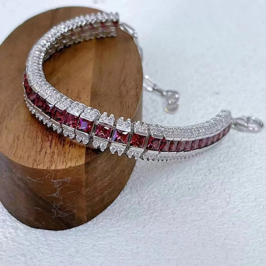 Exquisite Rhodium Plated Silver 925 Jewelry Natural Pyrope Bracelet