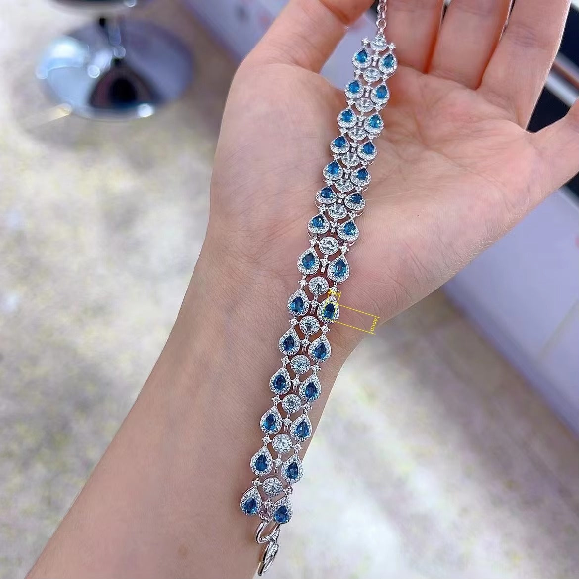 Luxurious Rhodium Plated Silver 925 Jewelry Natural London Blue Topaz Bracelet