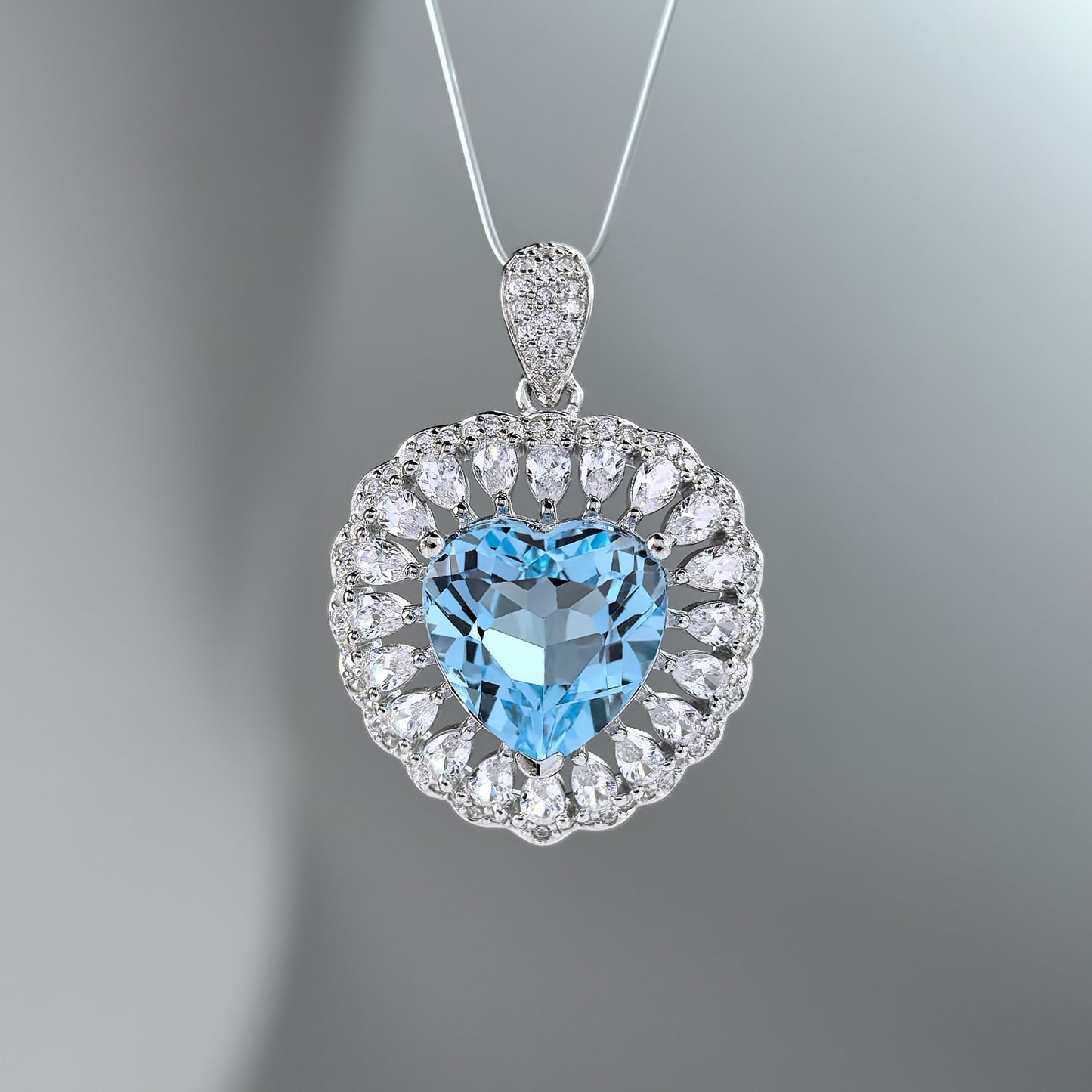 Romantic Rhodium-Plated 925 Sterling Silver Heart Pendant Natural Sky Blue Topaz