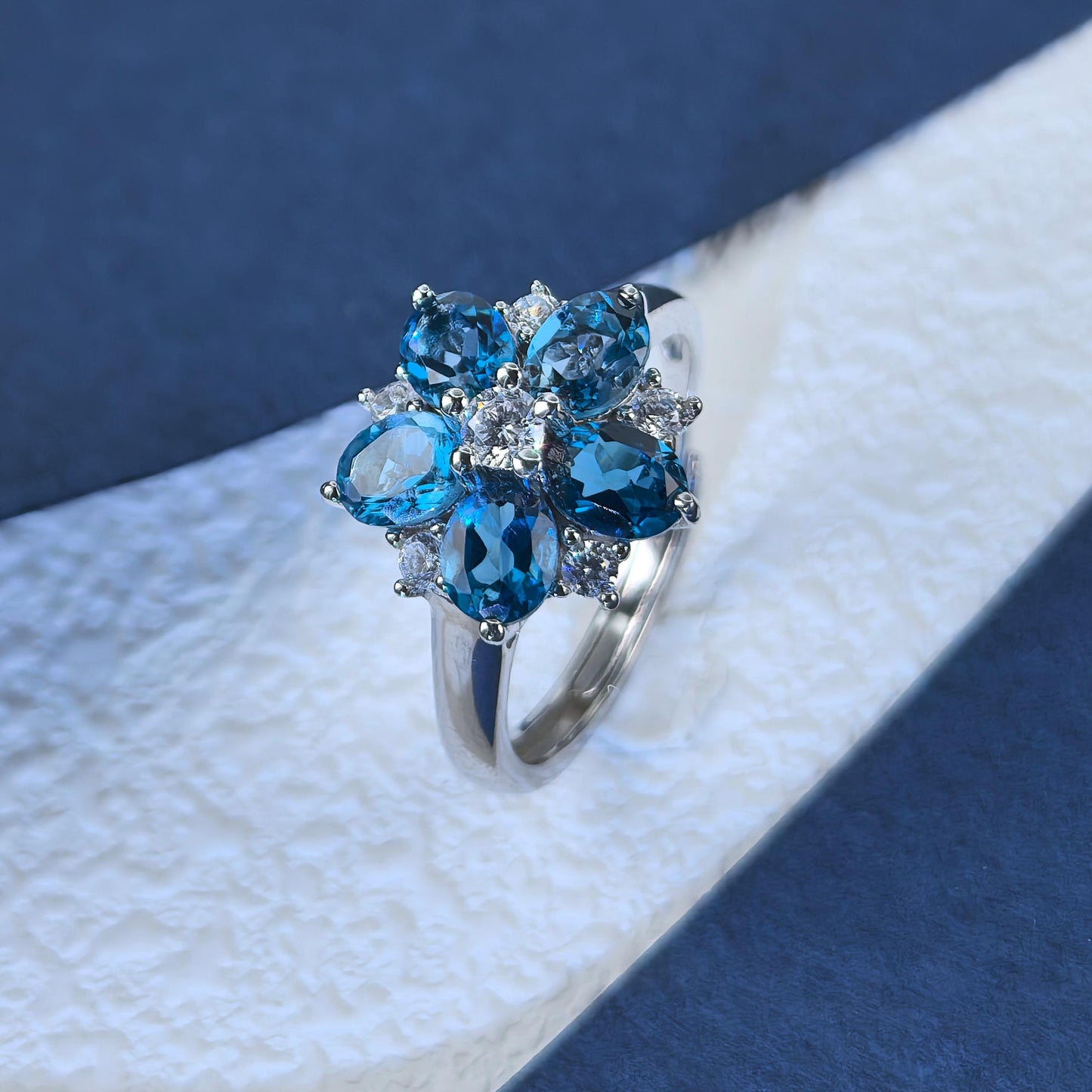 Elegant Rhodium Plated Silver 925 Jewelry Natural London Blue Topaz Flower Ring