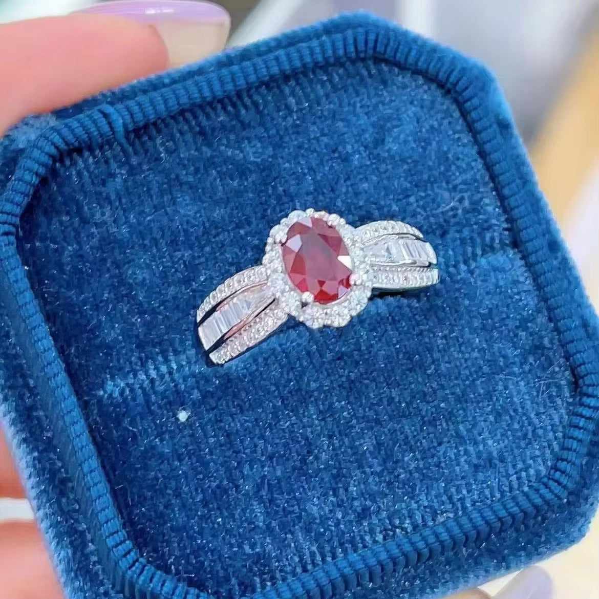 Factory Direct China Exquisite Exclusive Natural Ruby Ring
