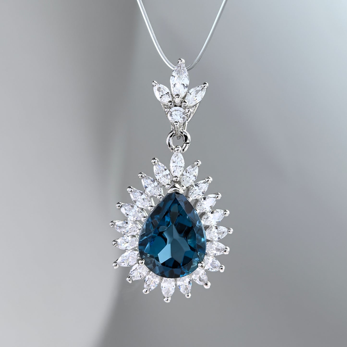 Sparkling Rhodium-Plated 925 Sterling Silver London Blue Topaz Pendant