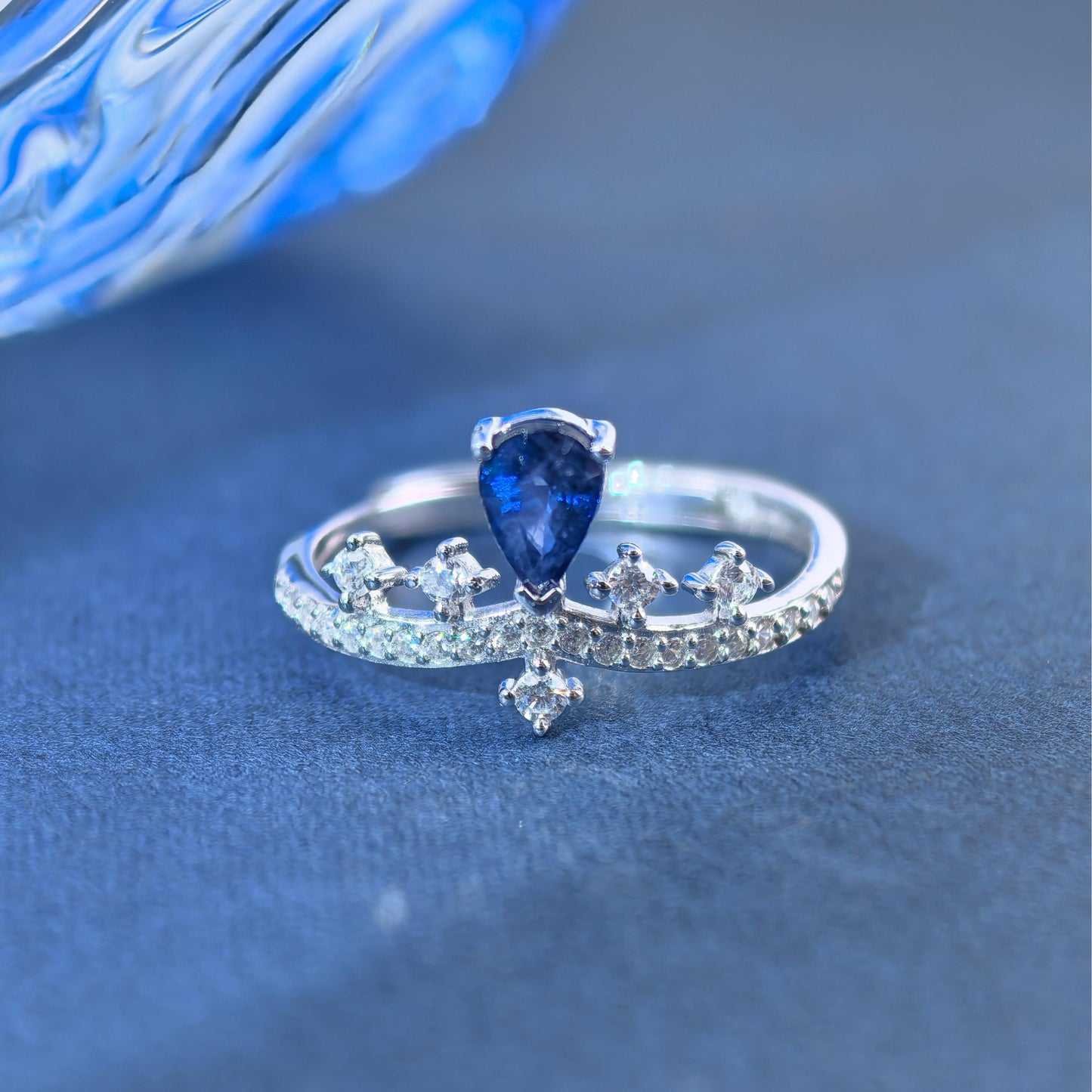 Gorgeous Rhodium Plated 925 Silver Jewelry Natural Sapphire Crown Ring