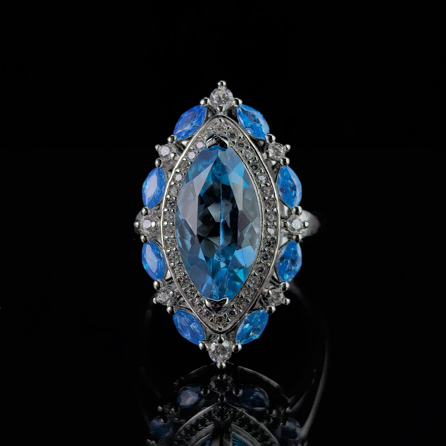 Natural Swiss Blue Topaz Jewelry Set Ring and Pendant