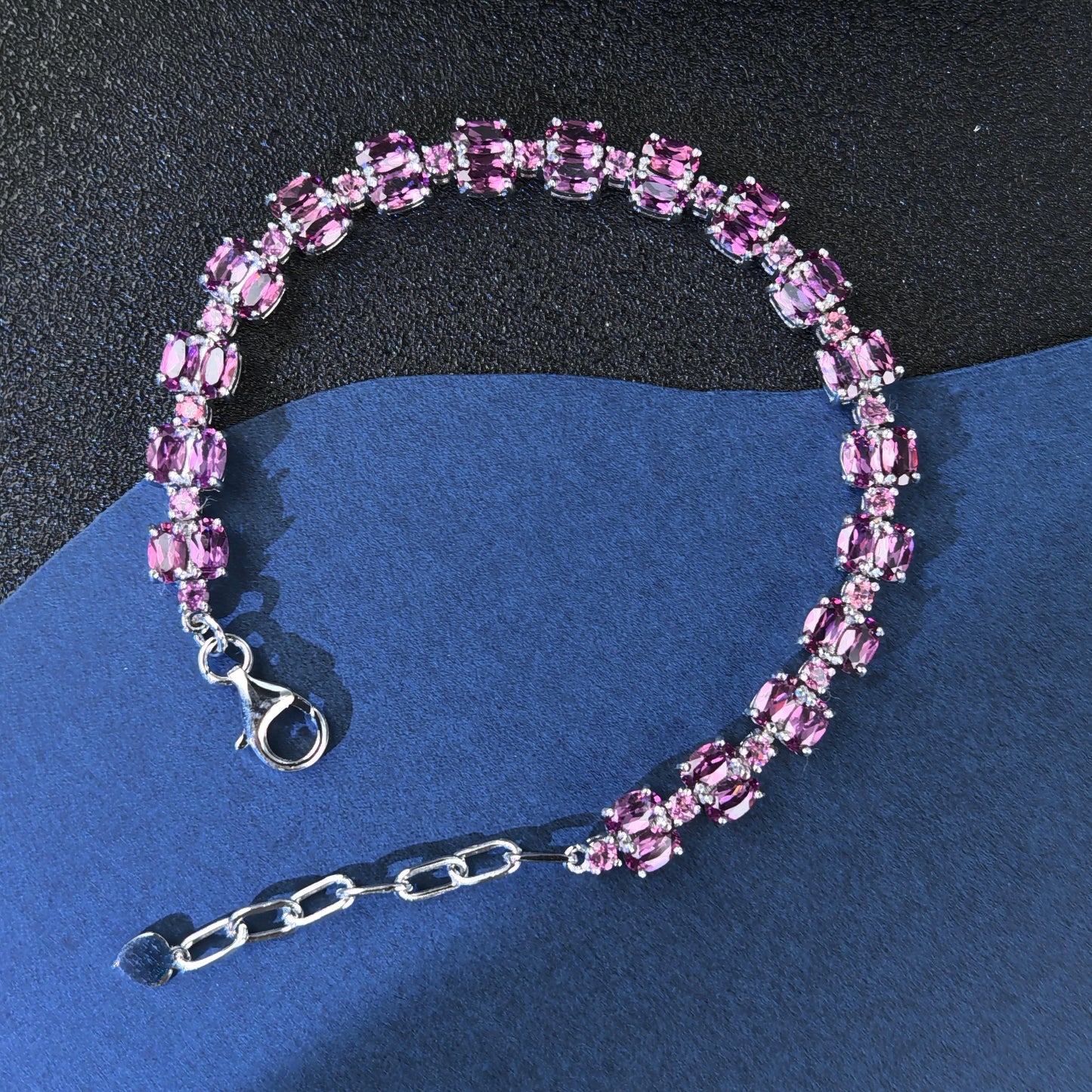 Delicate Rhodium Plated Silver 925 Jewelry Natural Pyrope Bracelet