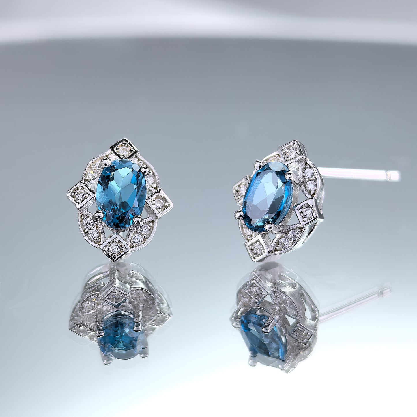 Vintage 925 Silver Jewelry Rhodium Plated London Blue Topaz Stud Earrings