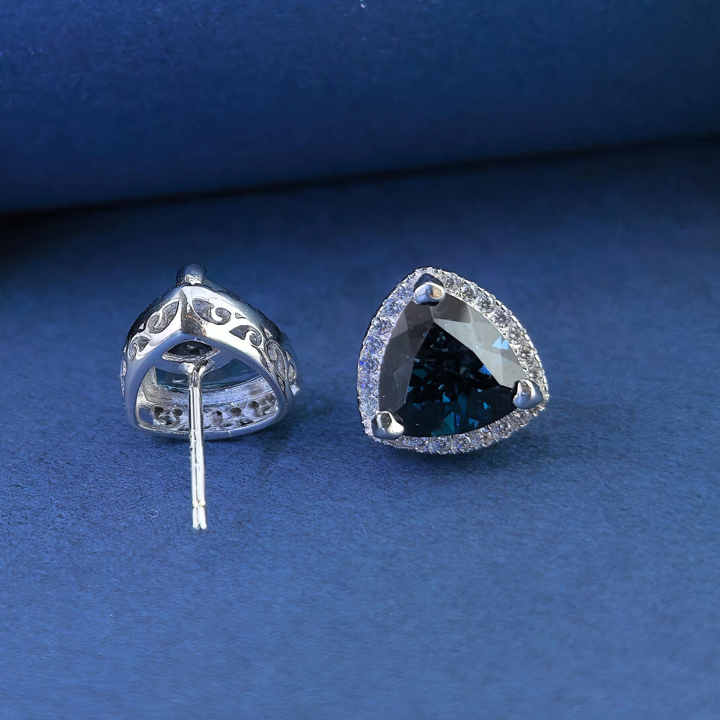 Charming Rhodium Plated 925 Silver Natural London Blue Topaz Stud Earrings