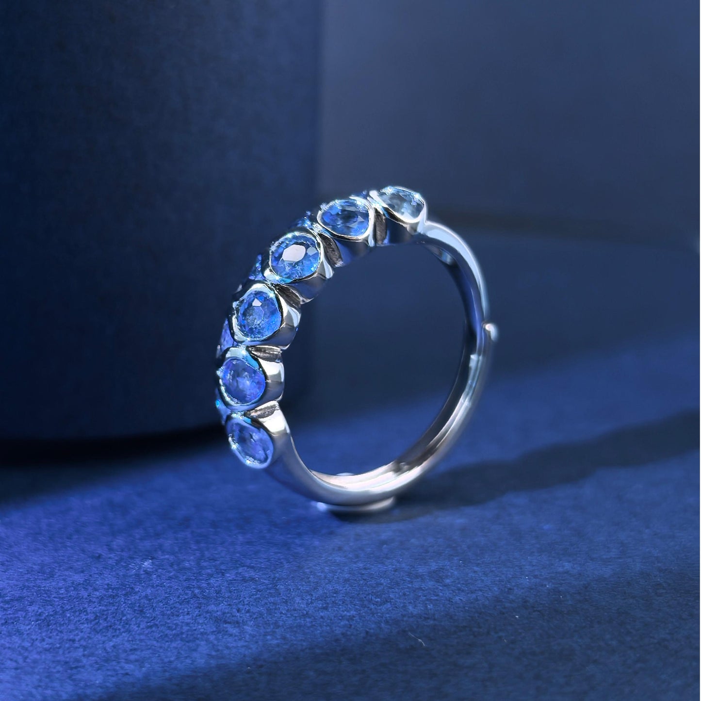 Elegant Vintage Silver 925 Ring Rhodium Plated Natural Sapphire Ring