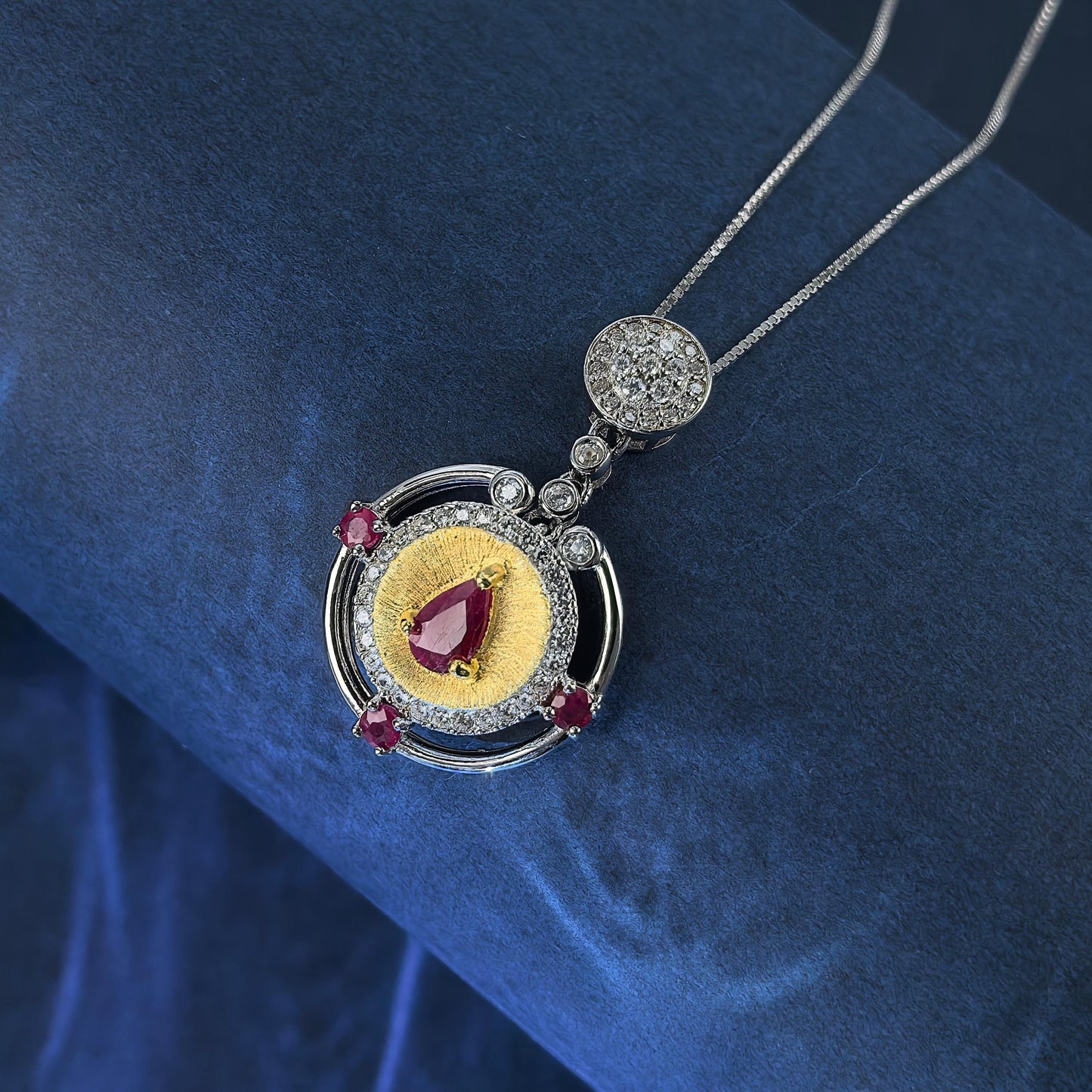Graceful Dual Color Plated 925 Silver Jewelry Natural Ruby Pendant