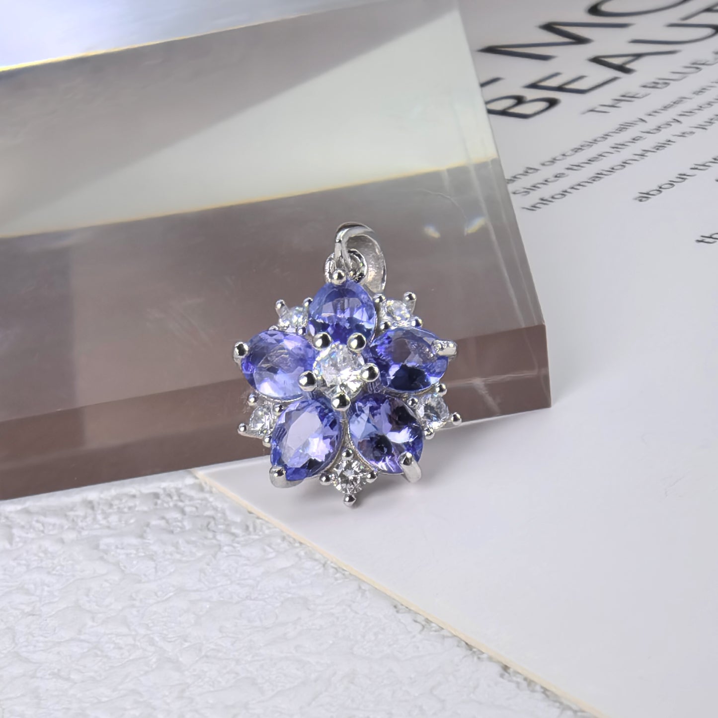 Delicate Rhodium Plated Silver 925 Jewelry Natural Tanzanite Five Leaf Clover Jewelry Set