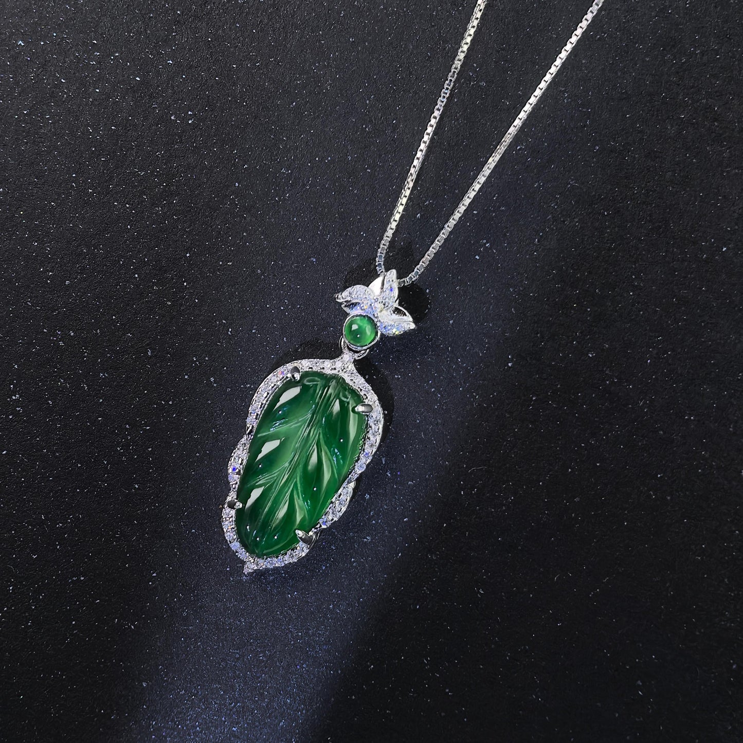Opulent Rhodium Plated 925 Silver Jewelry Natural Jadeite Leaf Pendant