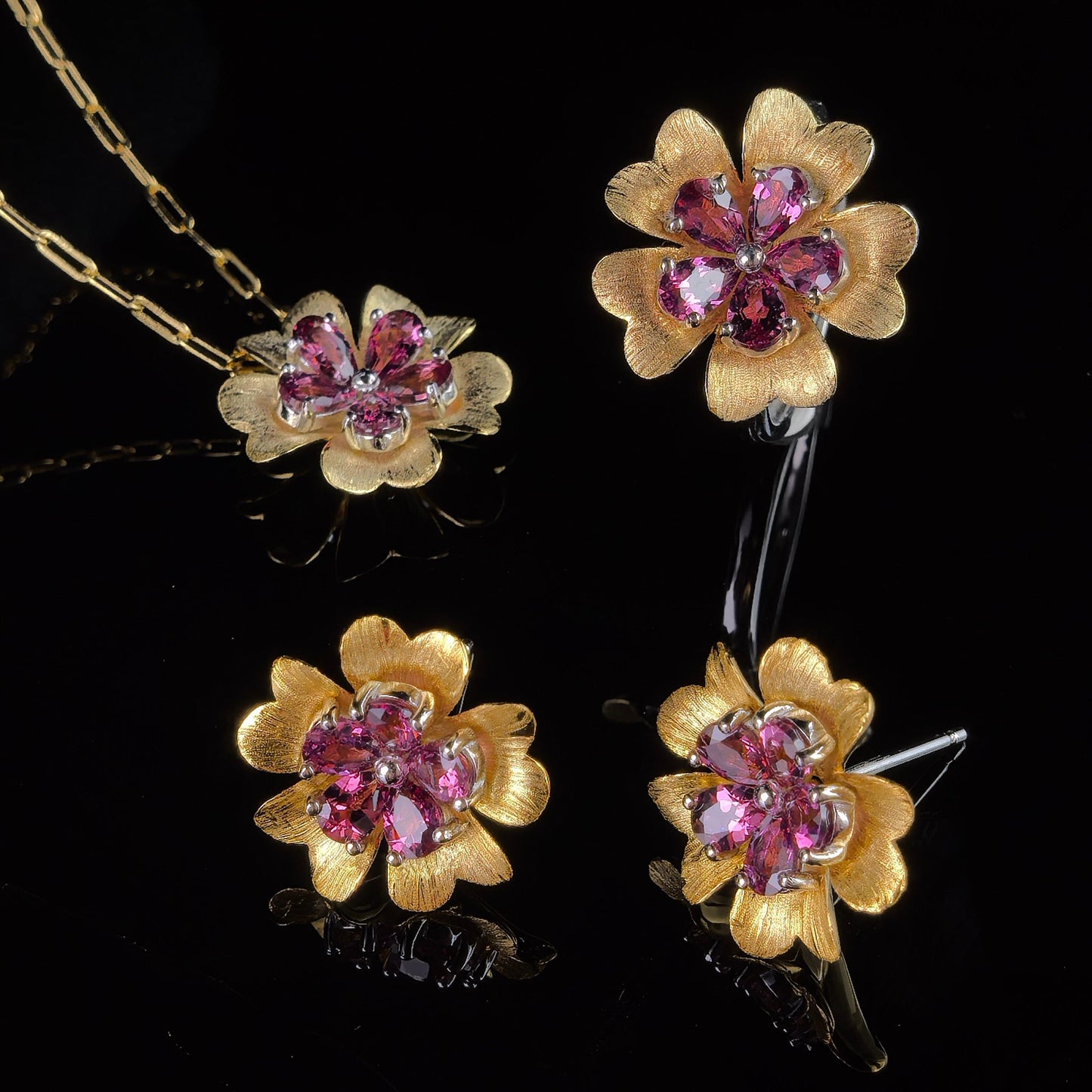 Elegant Dual Color Plated Silver 925 Jewelry Natural Pyrope Flower Jewelry Set