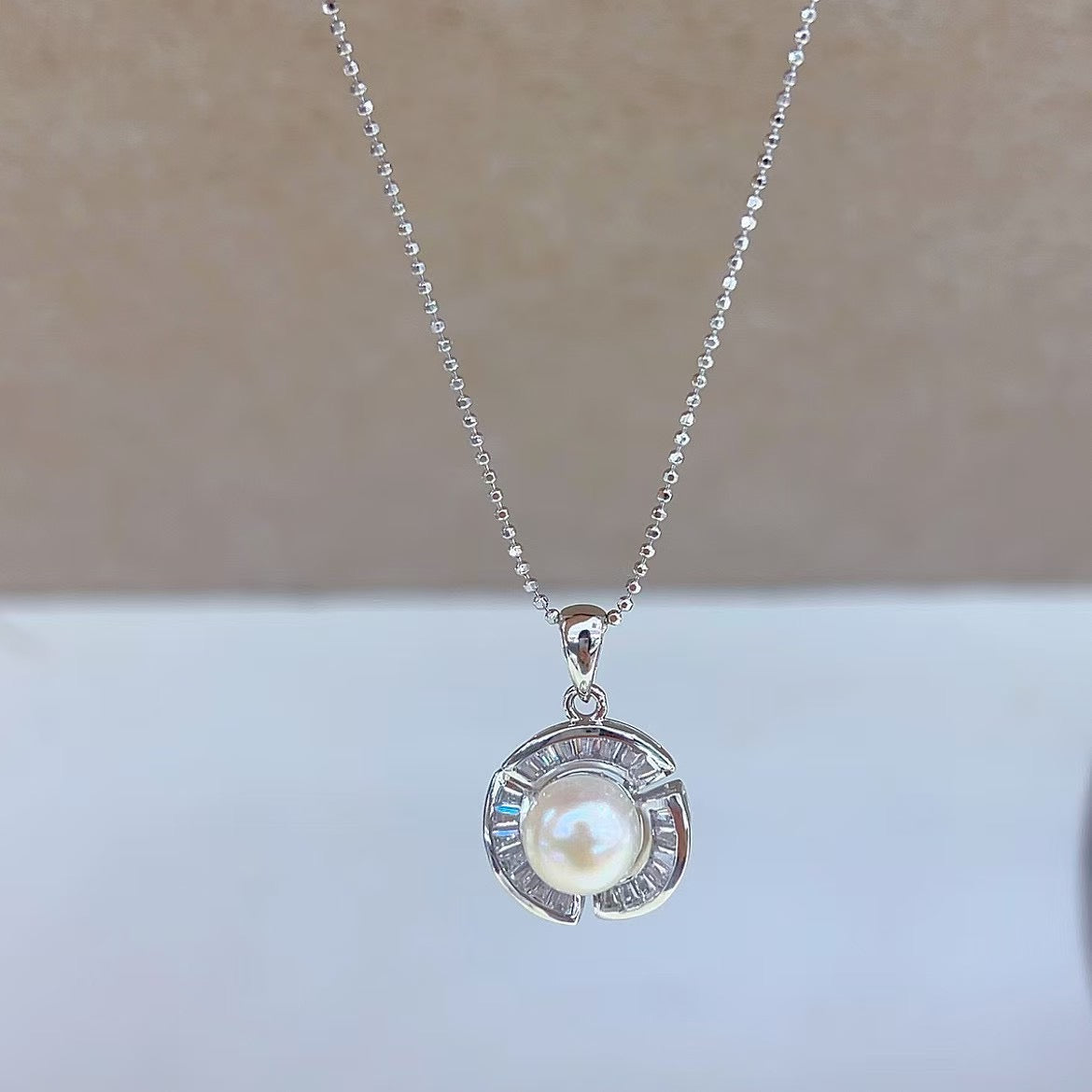 Delicate Rhodium Plated 925 Sterling Silver Freshwater Pearl Jewelry Set