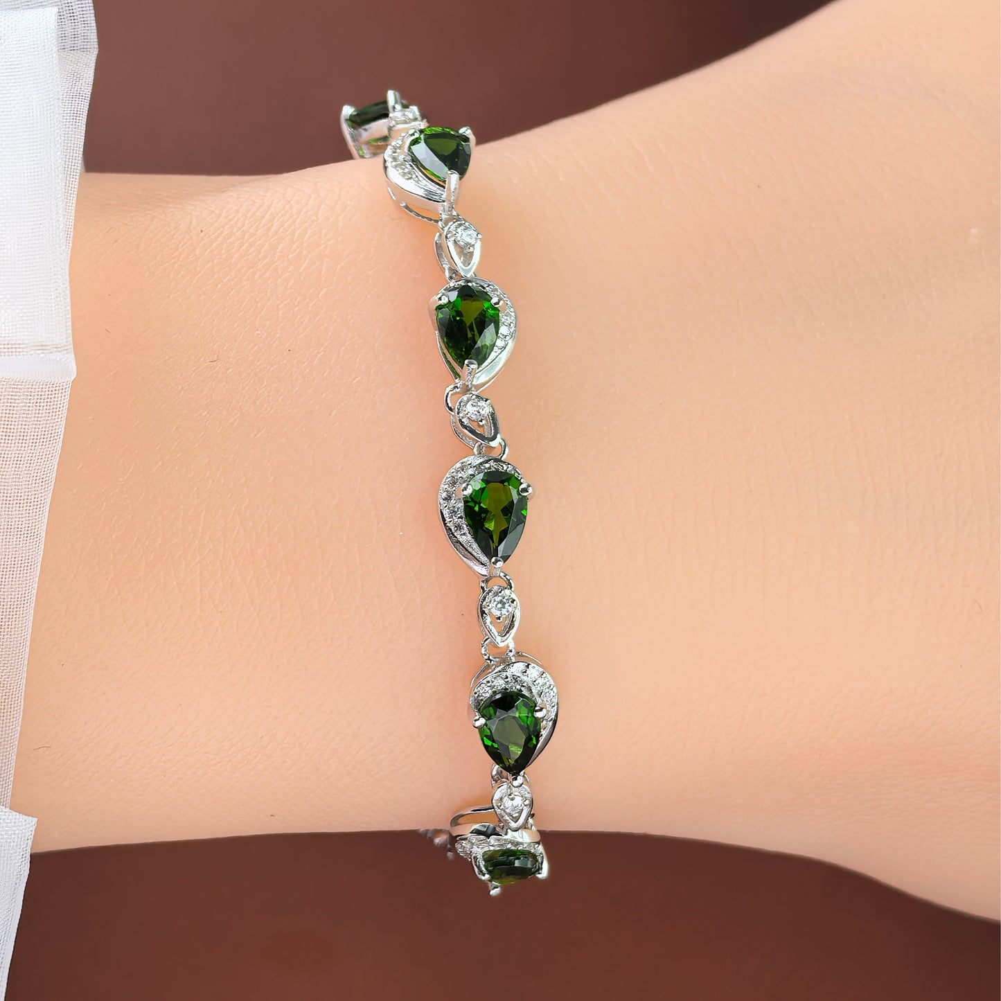 Delicate Rhodium Plated 925 Silver Jewelry Natural Diopside Bracelet