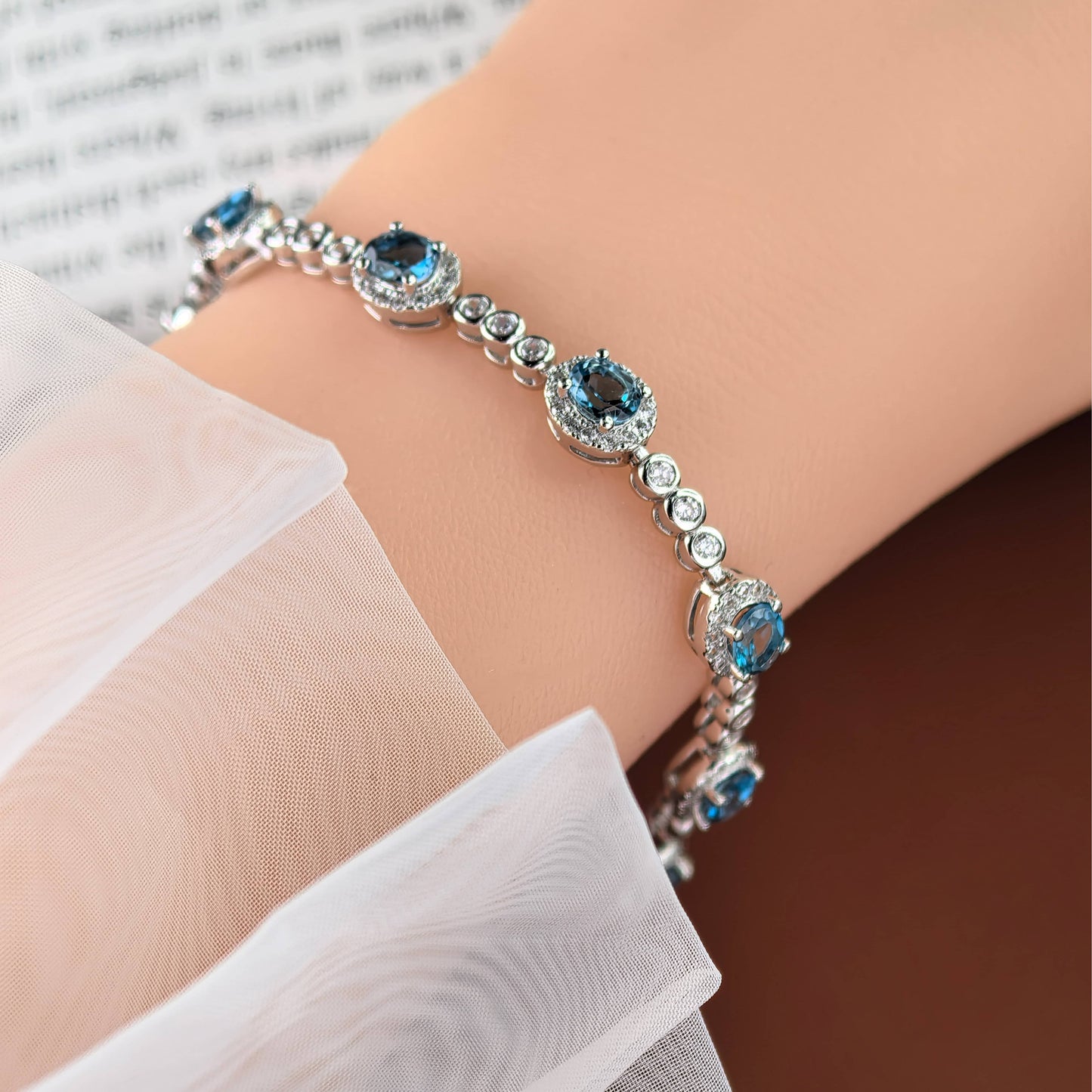Dazzling Rhodium Plated Silver 925 Jewelry Natural London Blue Topaz Bracelet
