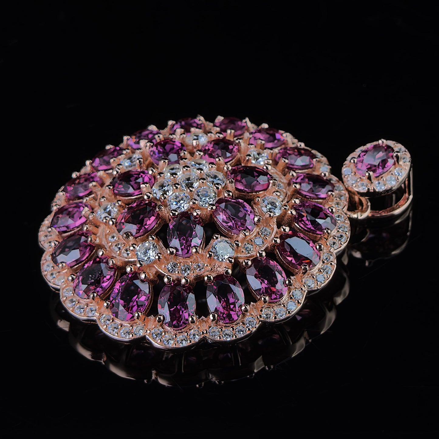 Shimmering Rose Gold Plated 925 Silver Jewelry Natural Pyrope Flower Pendant