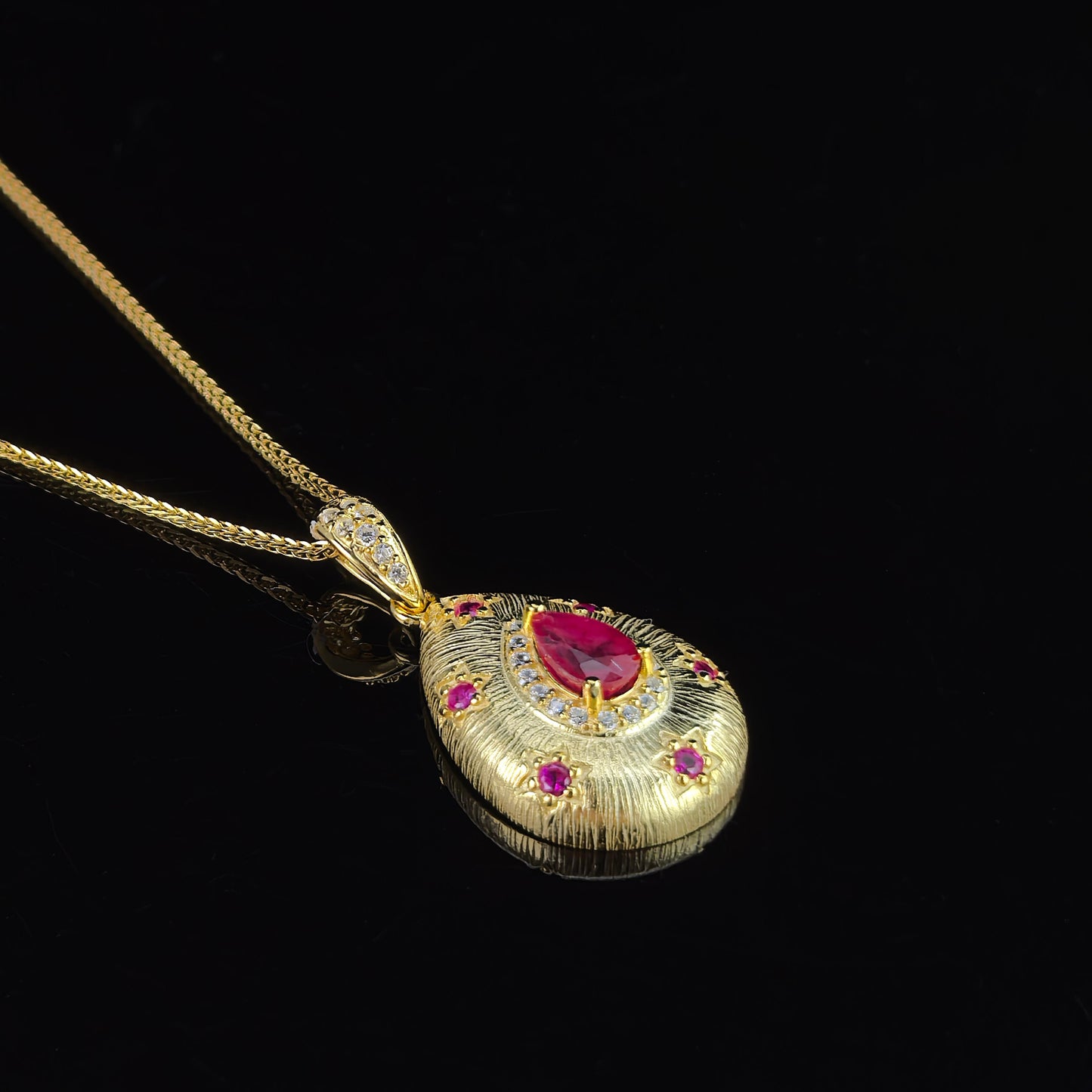 Noble 18K Gold Plated 925 Silver Jewelry Natural Ruby Pendant