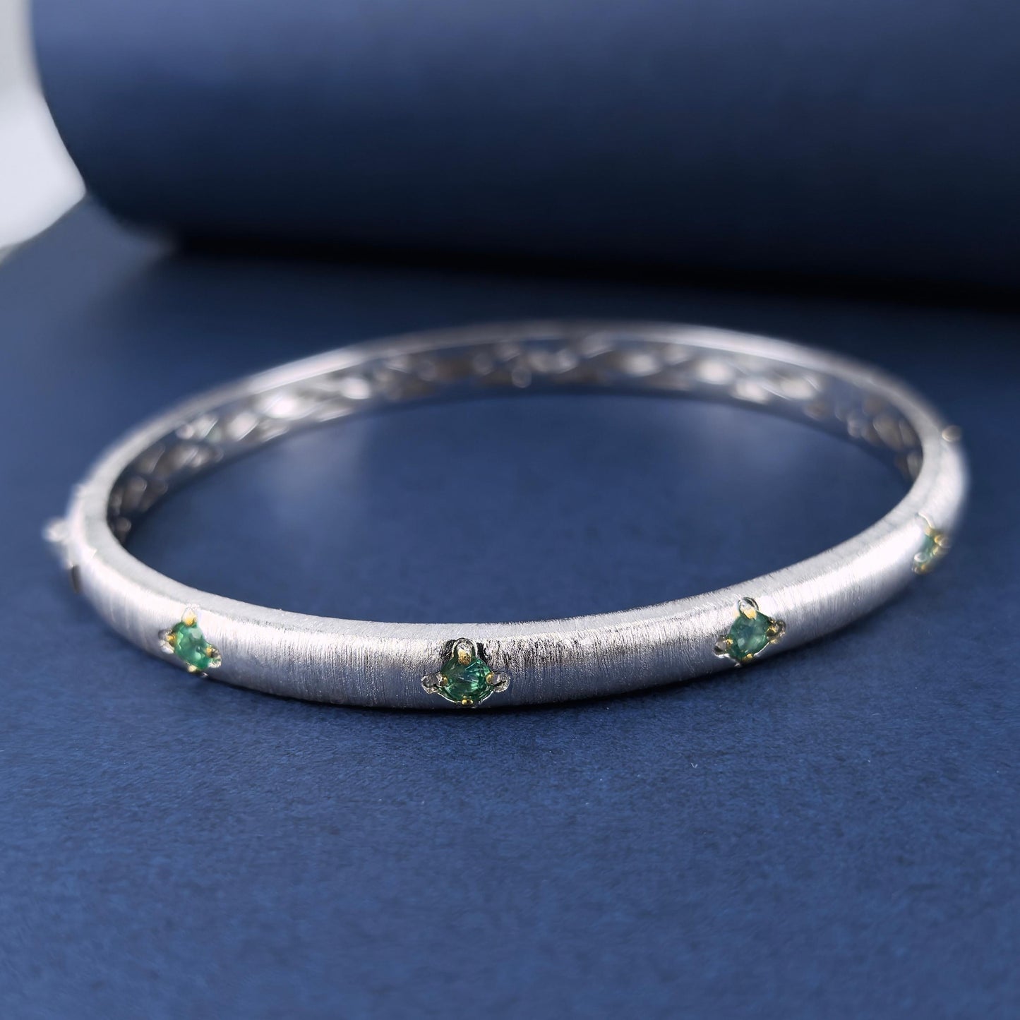 Unique Rhodium and Gold Plated Silver 925 Jewelry Natural Emerald Bangle