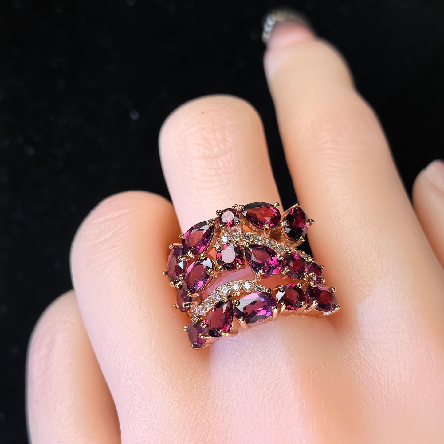 Sparkling Rose Gold Plated Silver 925 Jewelry Natural Pyrope Ring