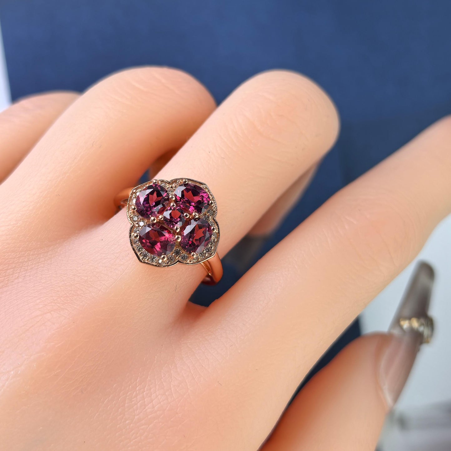 Elegant Rose Gold Plated Silver 925 Jewelry Natural Pyrope Four Leaf Clover Ring