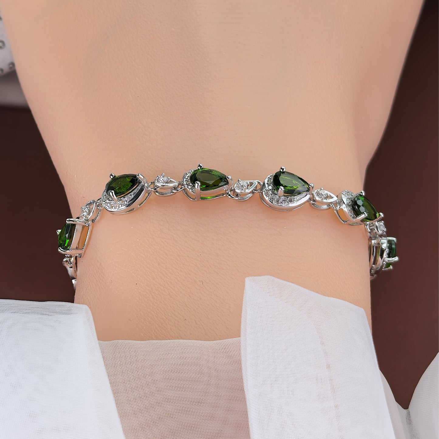 Delicate Rhodium Plated 925 Silver Jewelry Natural Diopside Bracelet